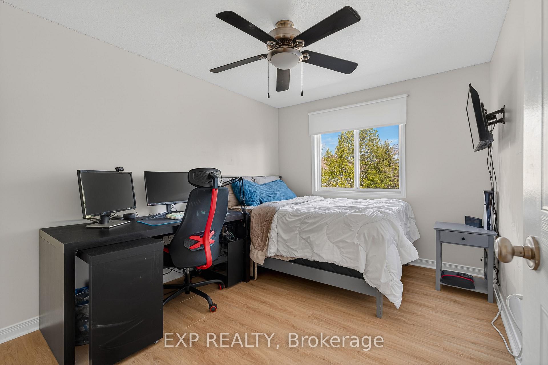 Photo 25 of 475 Annapolis Court, Waterloo, Colonial Acres — HOMEH