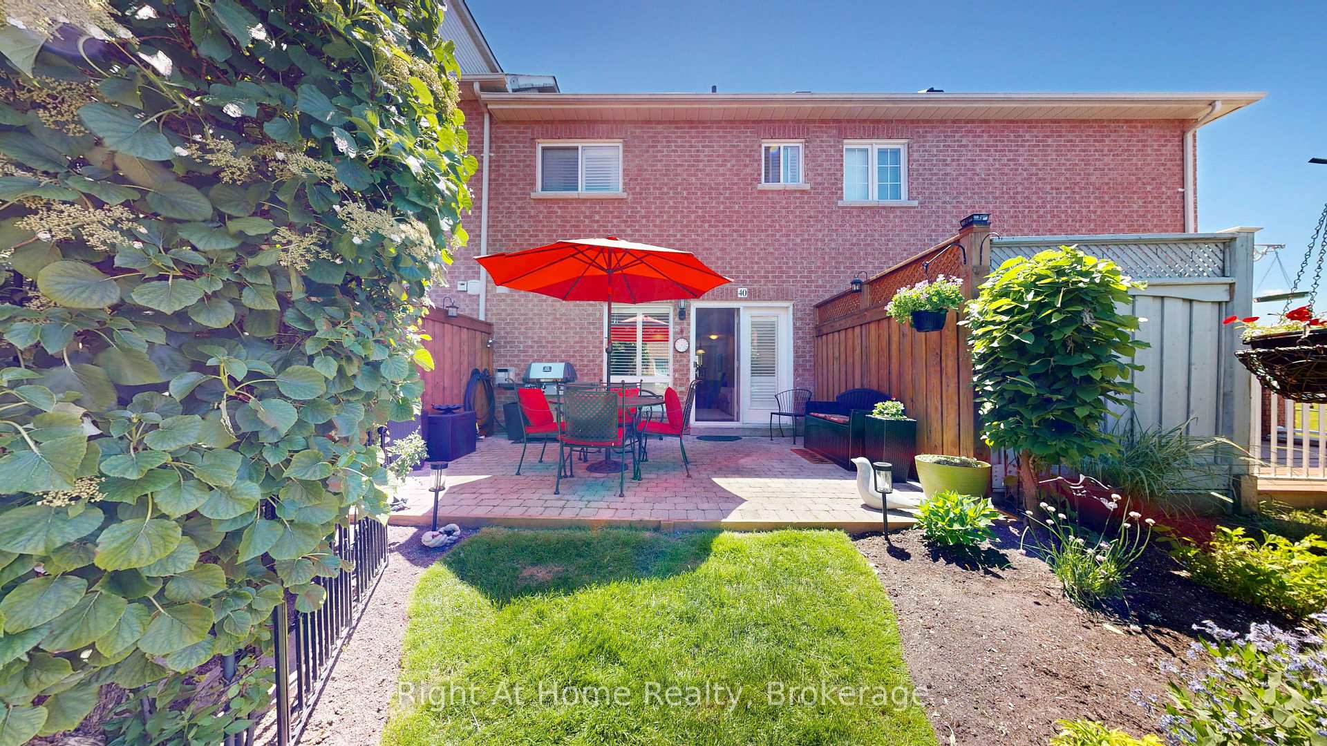 Photo 19 of 40 Torr Lane, Ajax, Central — HOMEH
