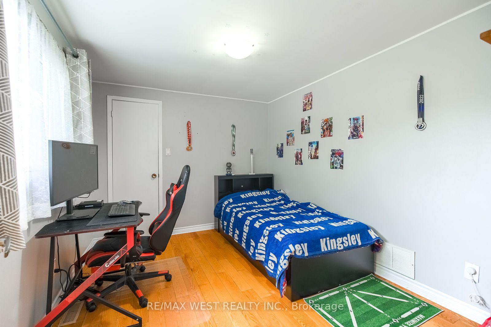 Photo 24 of 347 Karen Park Crescent, Mississauga, Mississauga Valleys — HOMEH