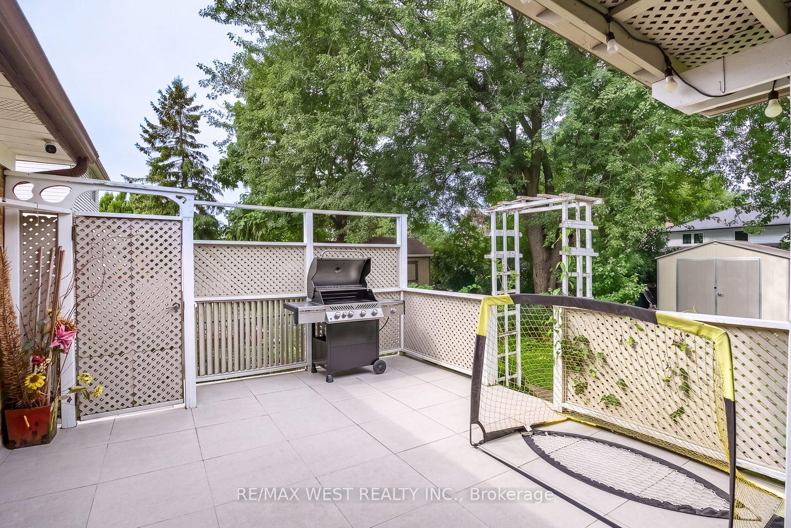 Photo 45 of 347 Karen Park Crescent, Mississauga, Mississauga Valleys — HOMEH