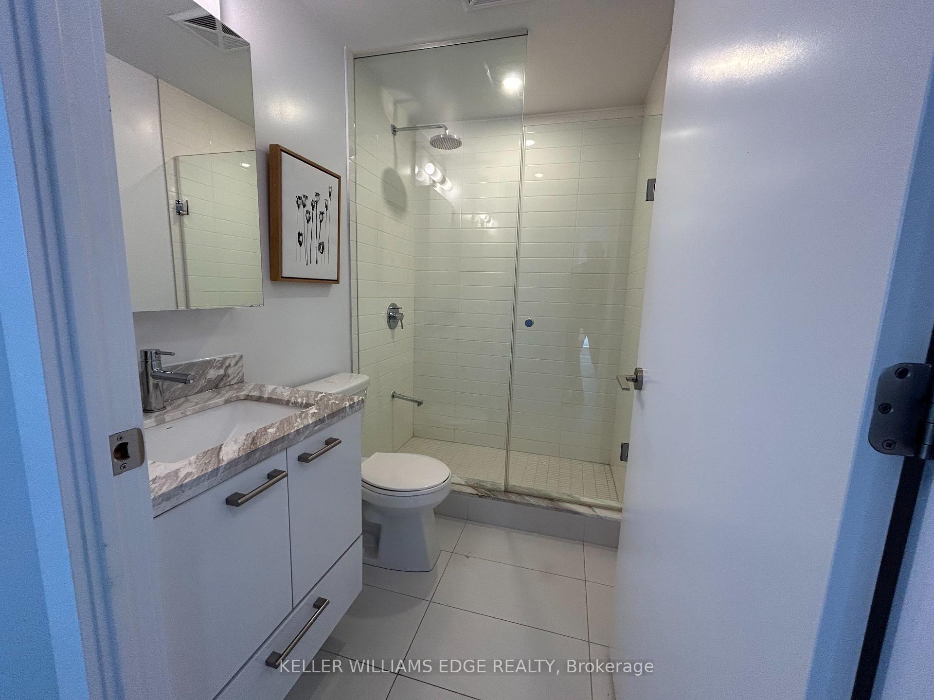 Photo 7 of Unit 809, 2221 Yonge Street, Toronto, Mount Pleasant West — HOMEH