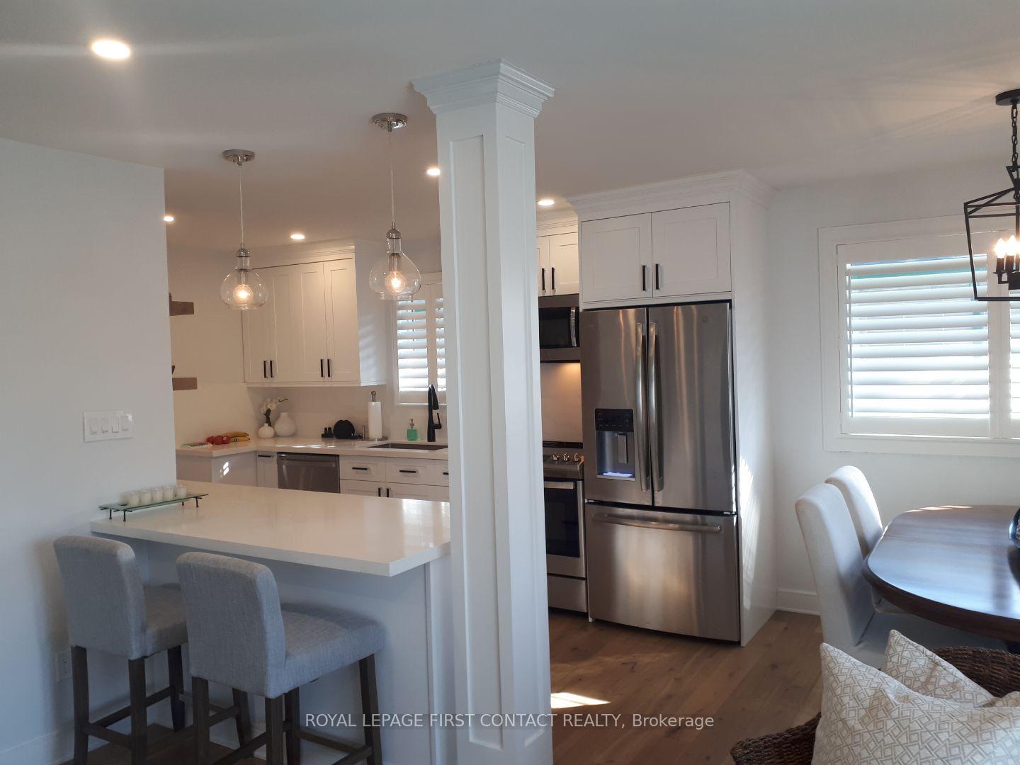 Photo 4 of 60 Rose Street, Barrie, Alliance — HOMEH