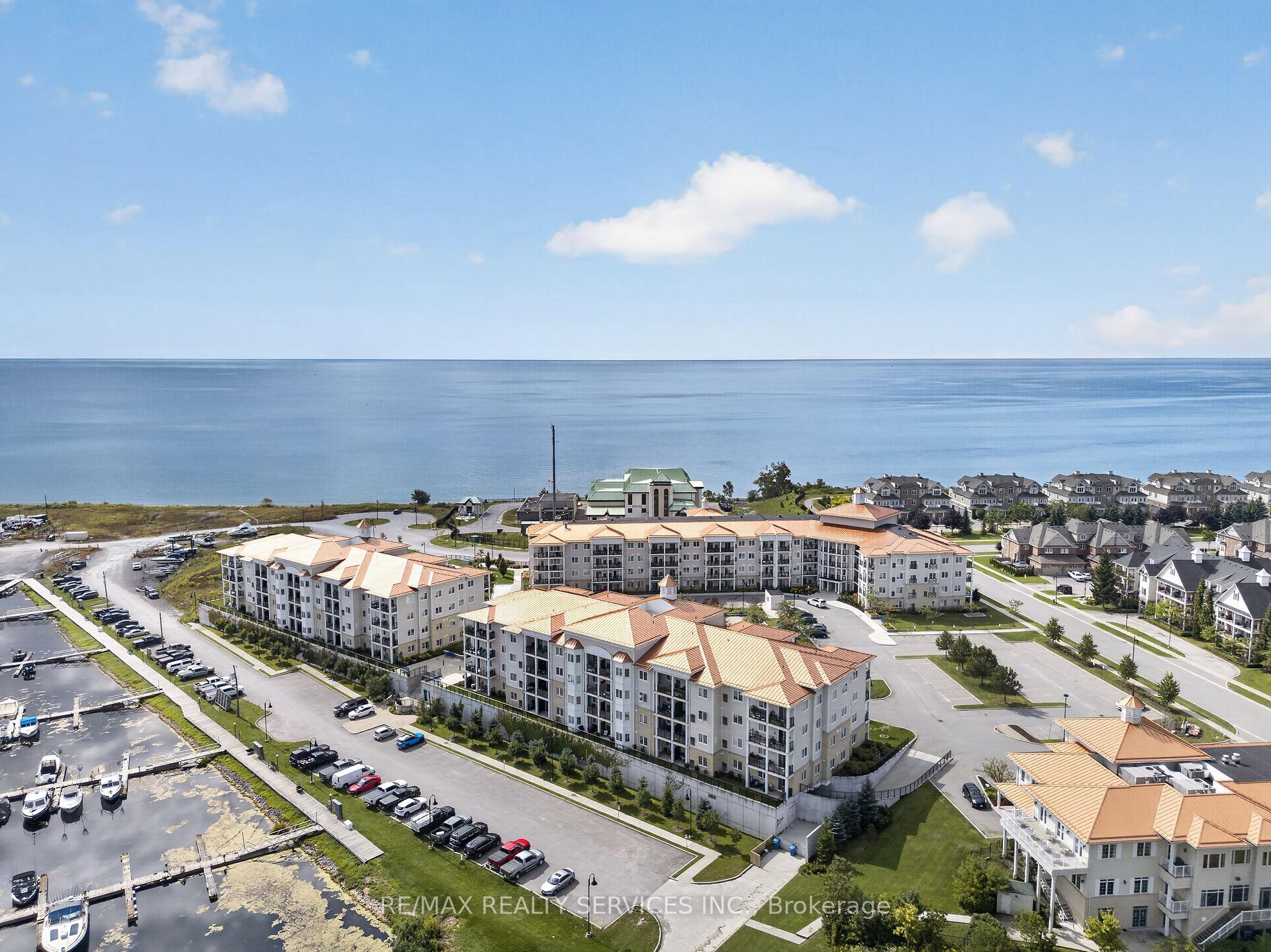 Photo 34 of Unit 129, 50 Lakebreeze Drive, Clarington, Newcastle — HOMEH