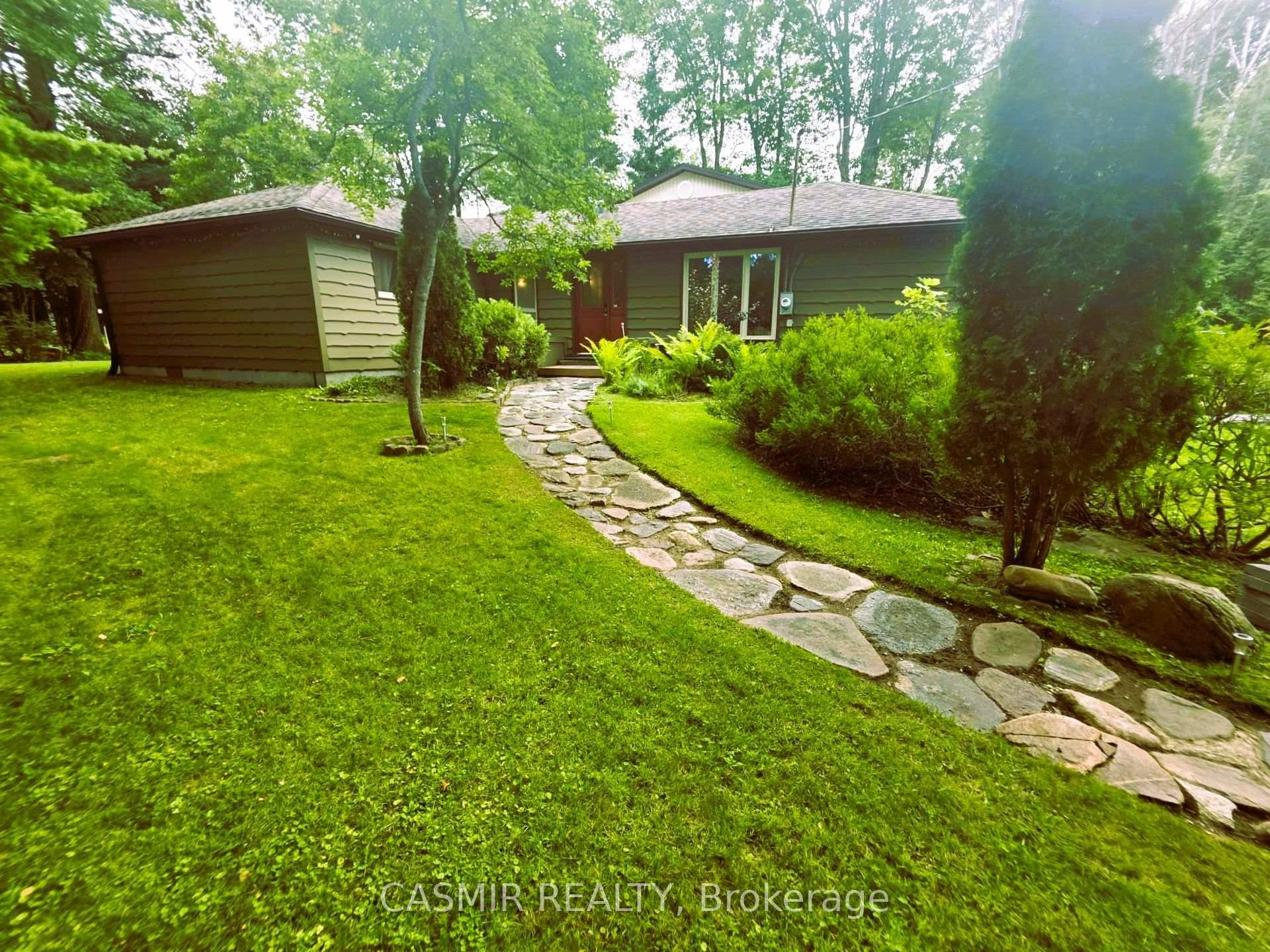 Photo 2 of 2148 Champlain Road, Tiny, Rural Tiny — HOMEH