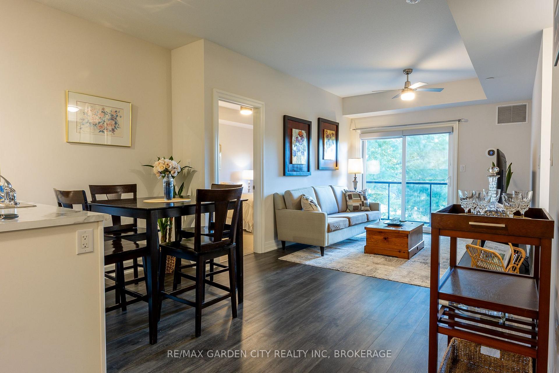 Photo of Unit 303, 212 Lakeport Road