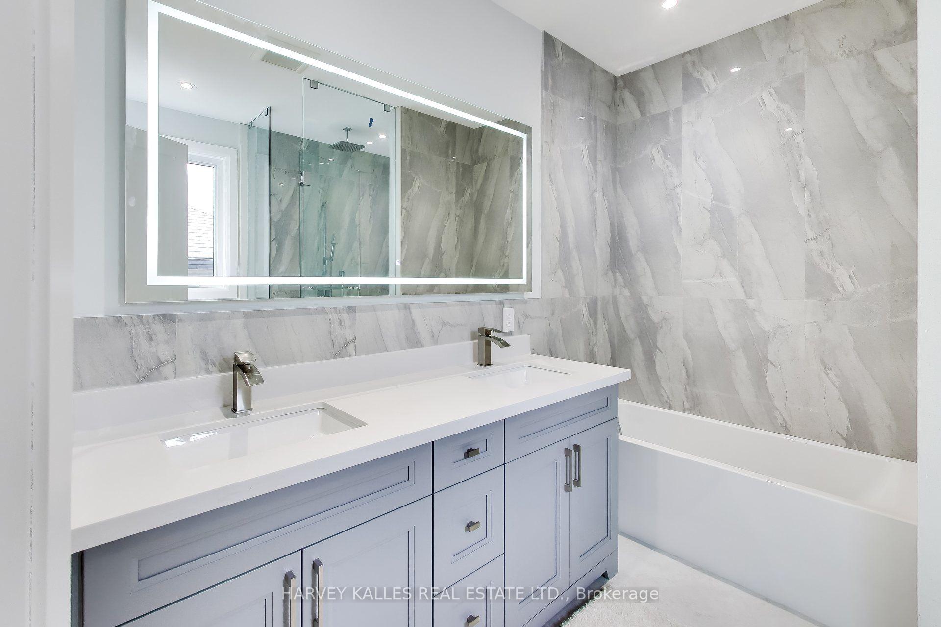 Photo 24 of 24 Ravenscrest Drive, Etobicoke, Princess-Rosethorn — HOMEH