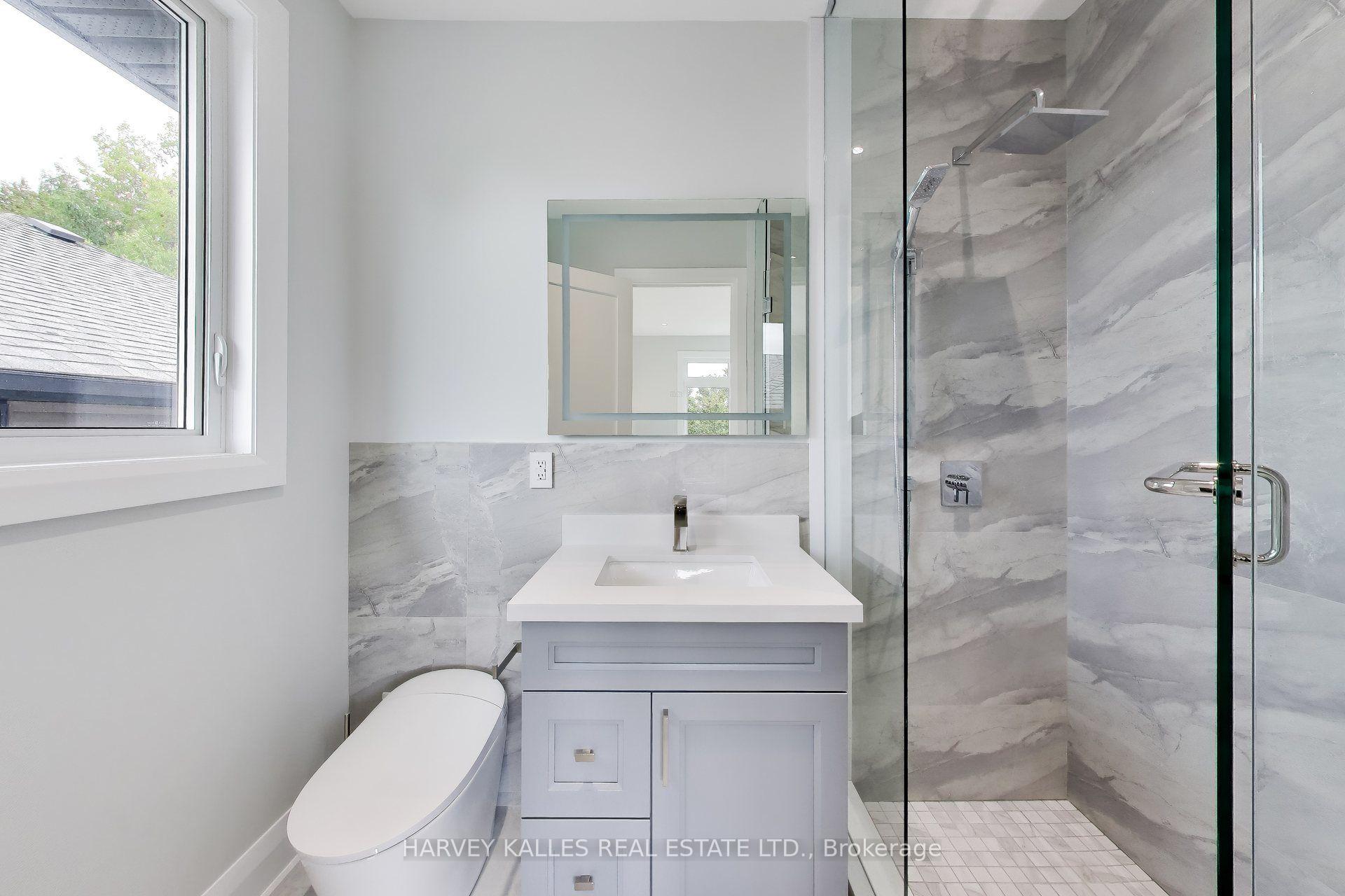 Photo 29 of 24 Ravenscrest Drive, Etobicoke, Princess-Rosethorn — HOMEH