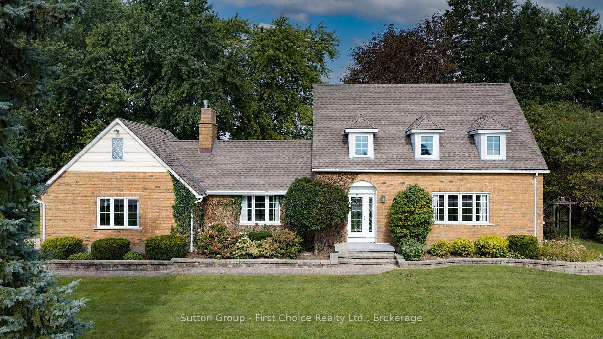 Photo 2 of 41598 Byers Street, Central Huron, Hullett — HOMEH