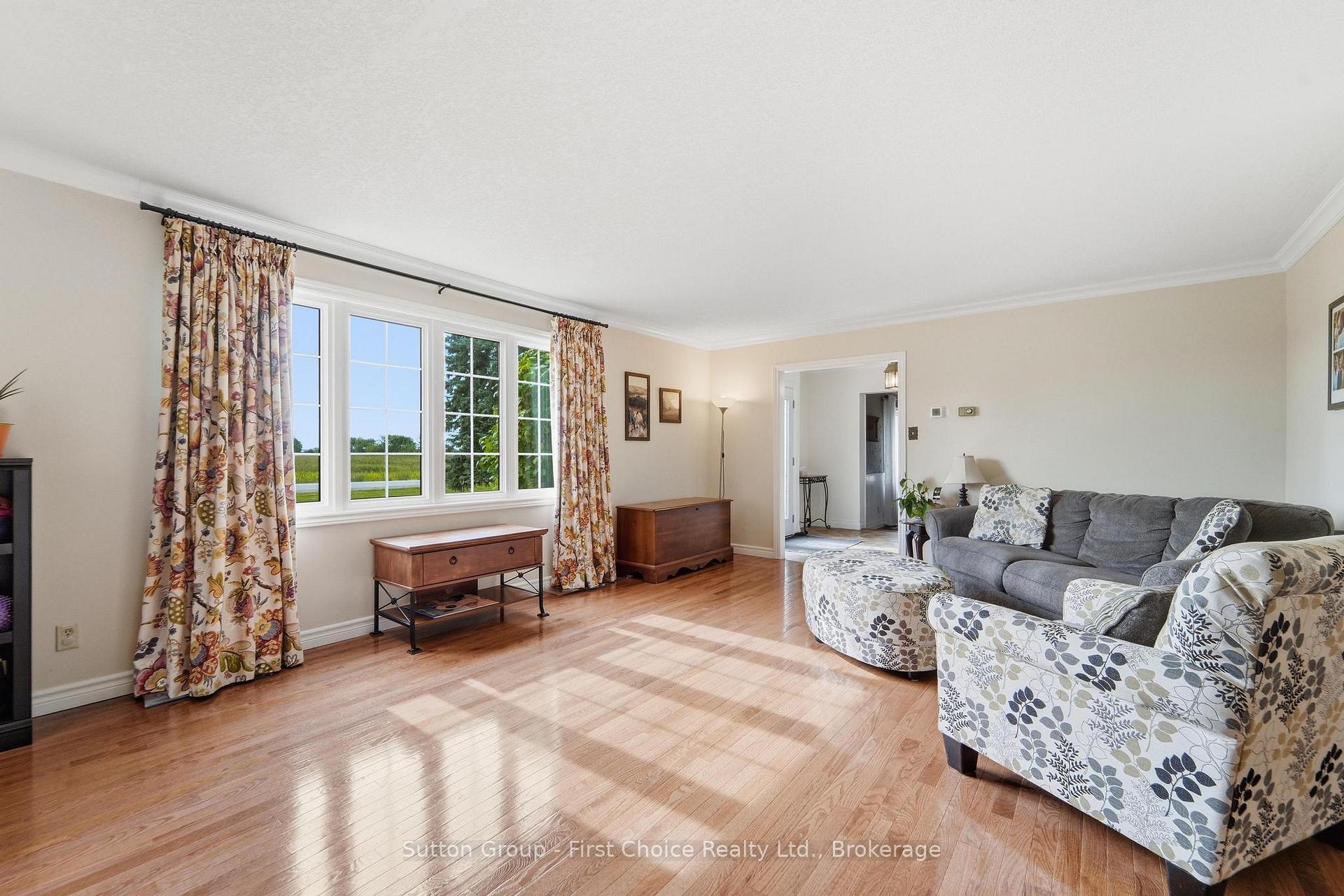 Photo 11 of 41598 Byers Street, Central Huron, Hullett — HOMEH