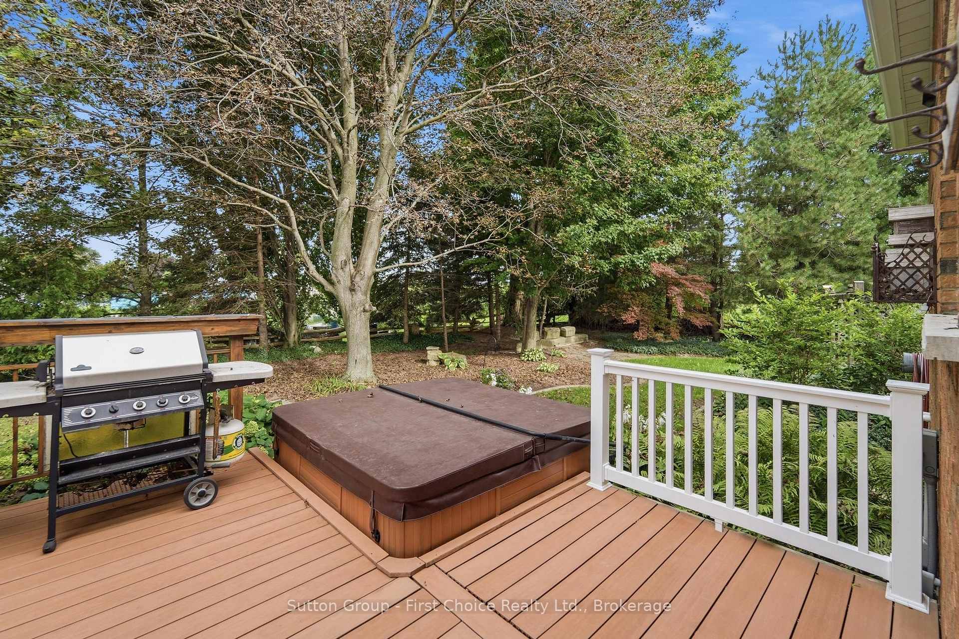 Photo 37 of 41598 Byers Street, Central Huron, Hullett — HOMEH