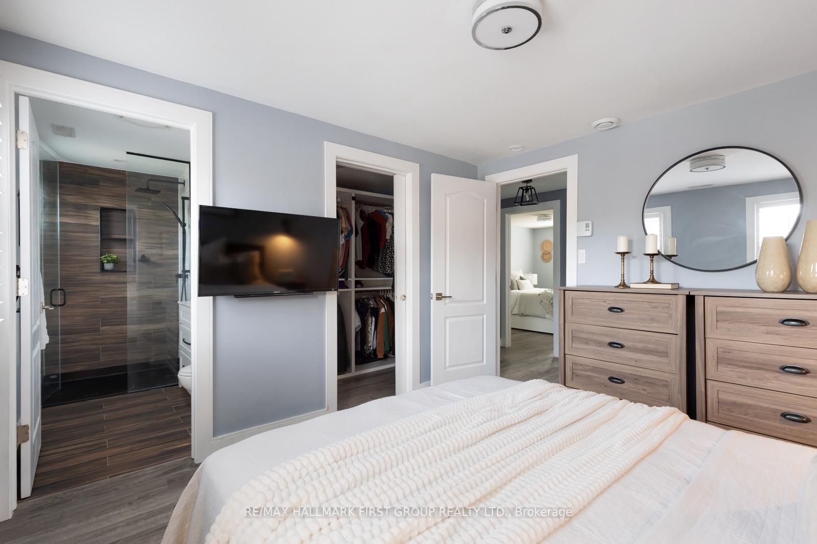 Photo 14 of 425 Cobblehill Drive, Oshawa, Pinecrest — HOMEH