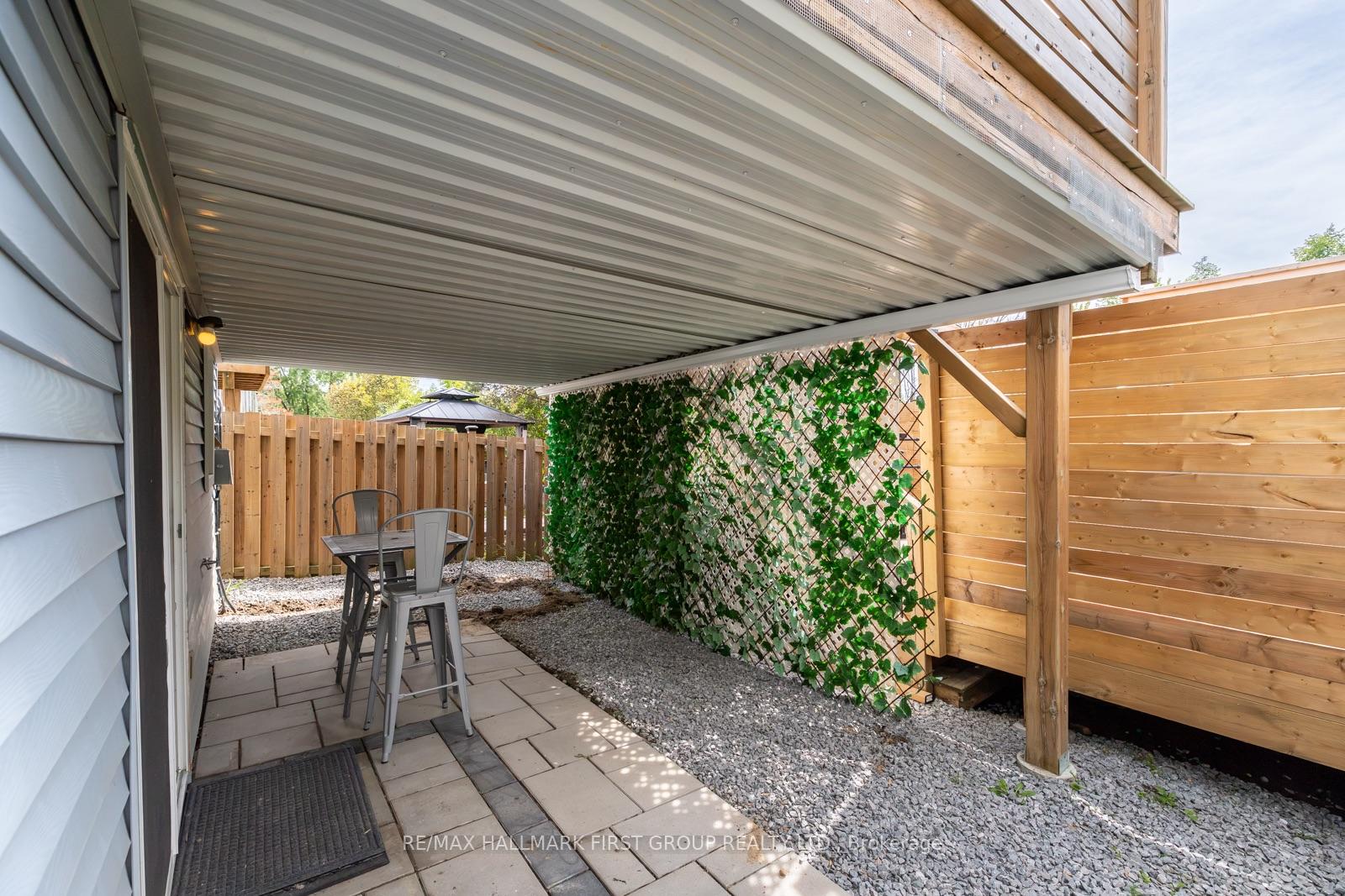 Photo 28 of 425 Cobblehill Drive, Oshawa, Pinecrest — HOMEH