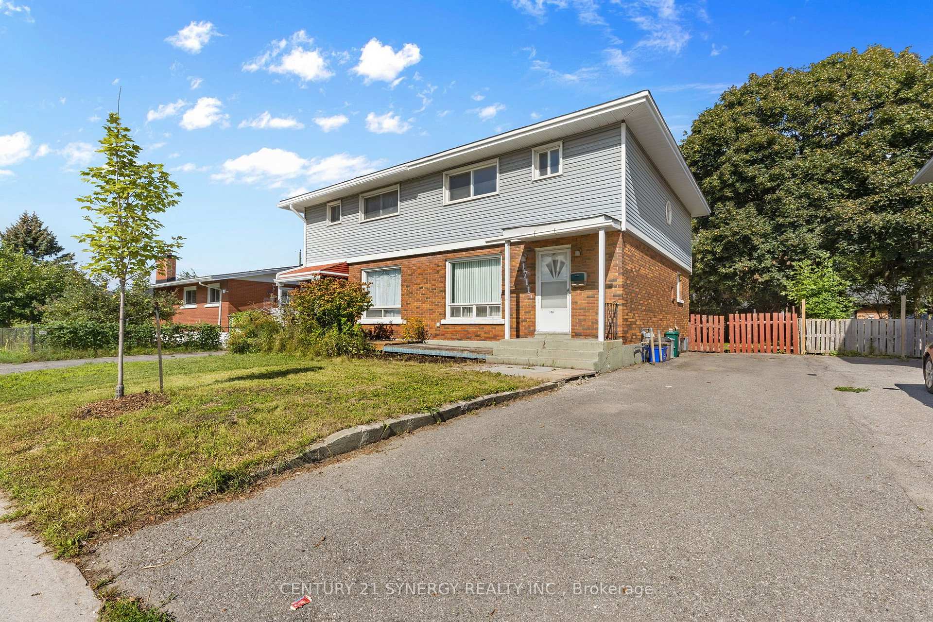 Photo 2 of 1711 Baseline Road, Ottawa, Bel Air Heights — HOMEH