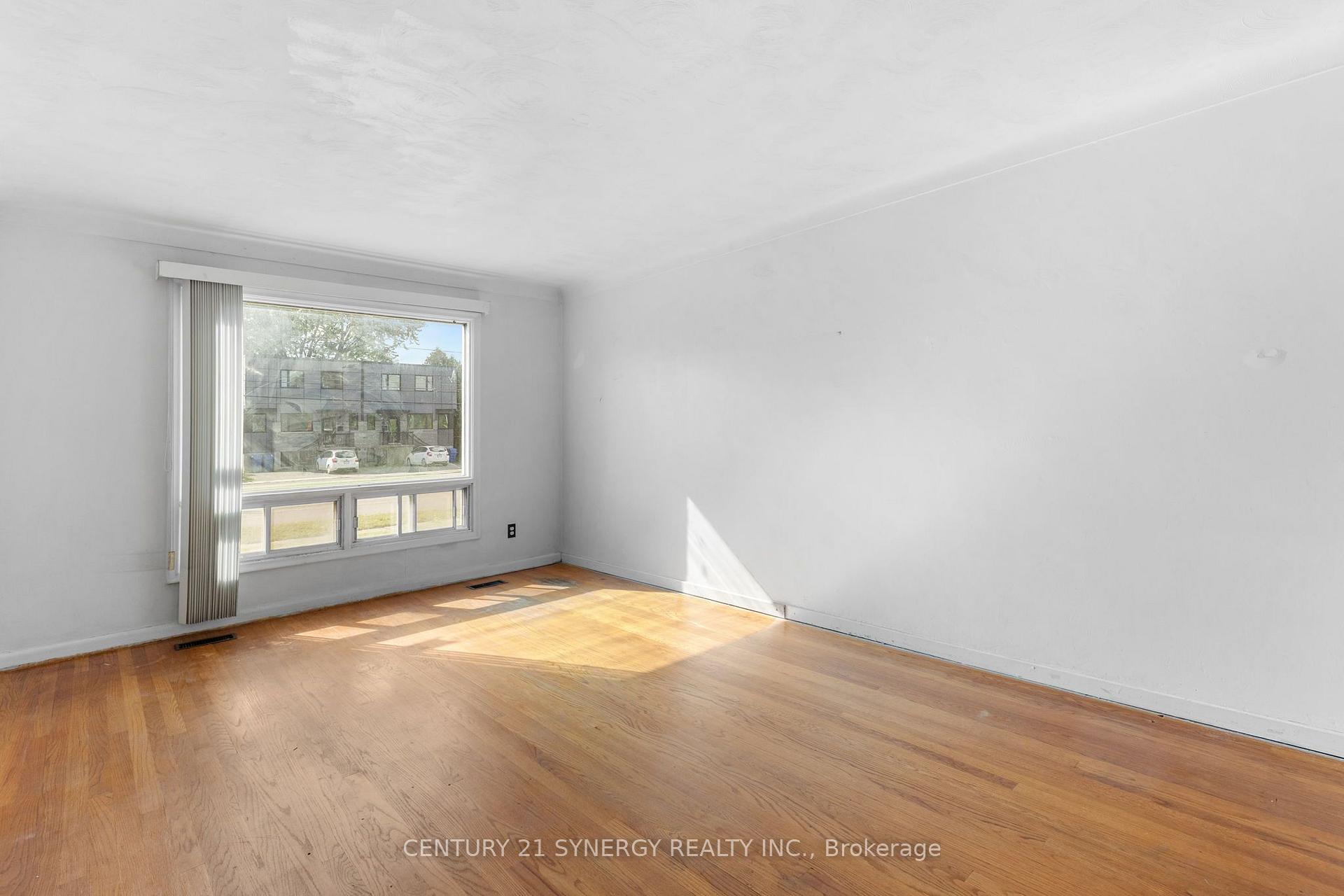 Photo 8 of 1711 Baseline Road, Ottawa, Bel Air Heights — HOMEH