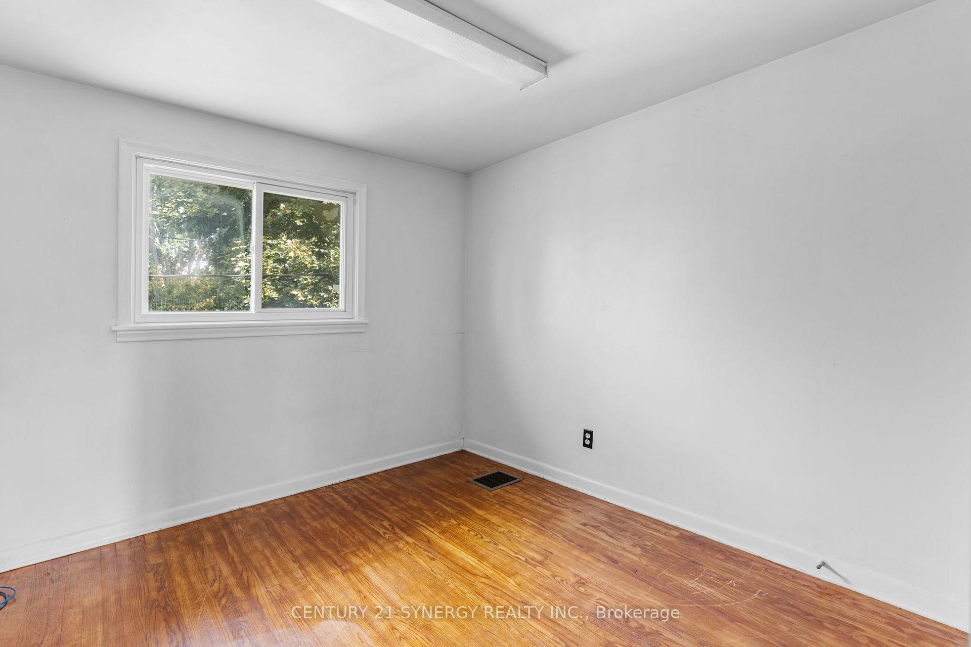 Photo 17 of 1711 Baseline Road, Ottawa, Bel Air Heights — HOMEH