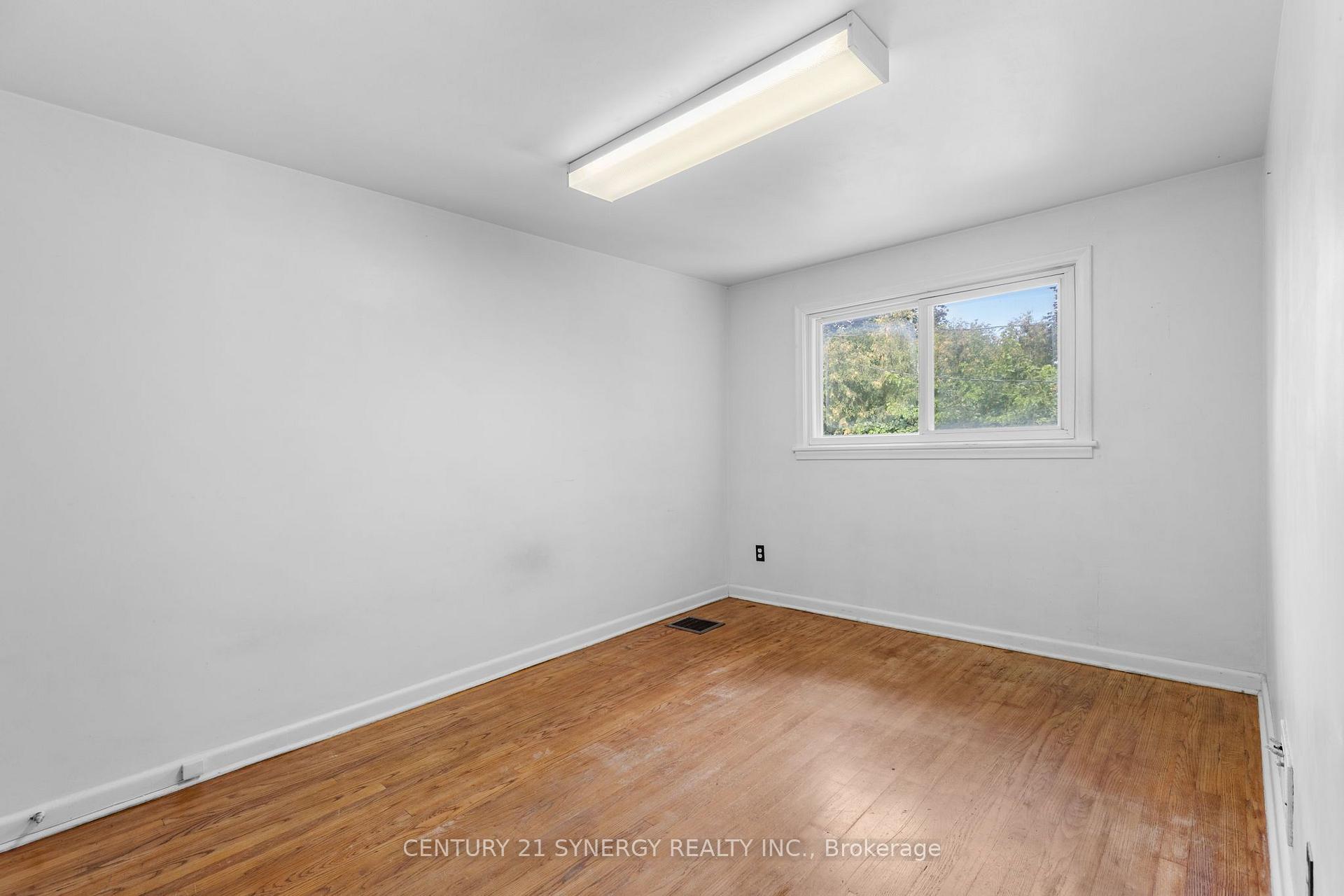Photo 18 of 1711 Baseline Road, Ottawa, Bel Air Heights — HOMEH