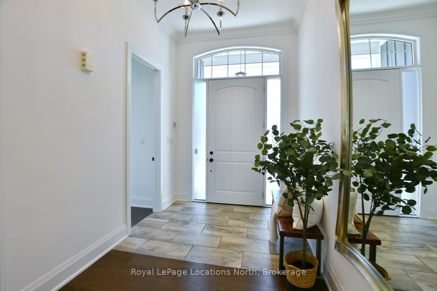 Photo 3 of 123 Crestview Court, Blue Mountains — HOMEH