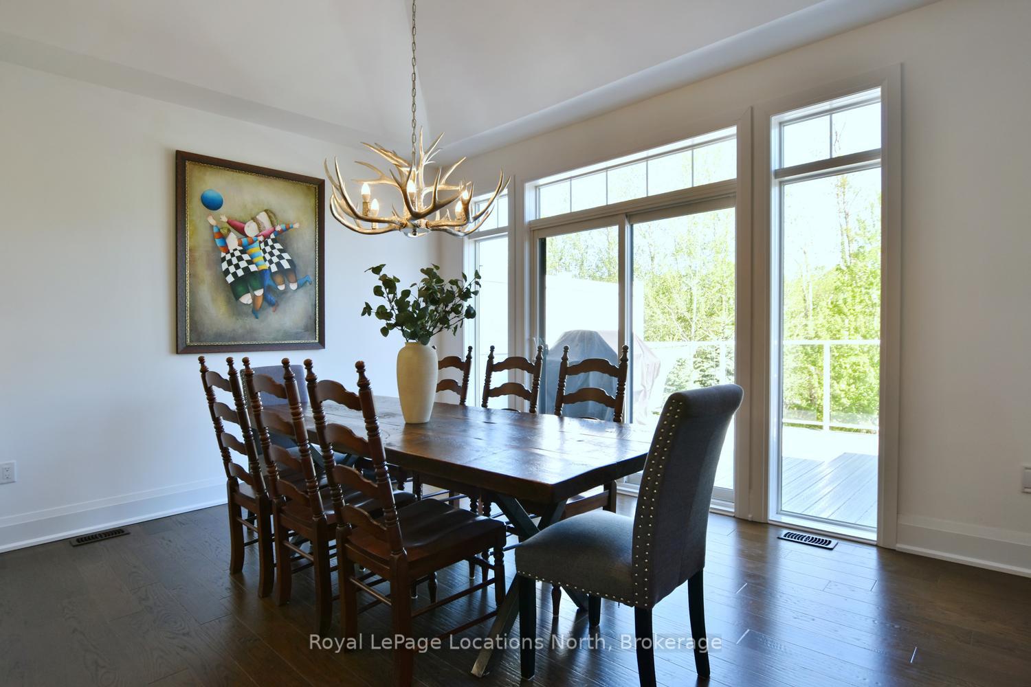 Photo 11 of 123 Crestview Court, Blue Mountains — HOMEH