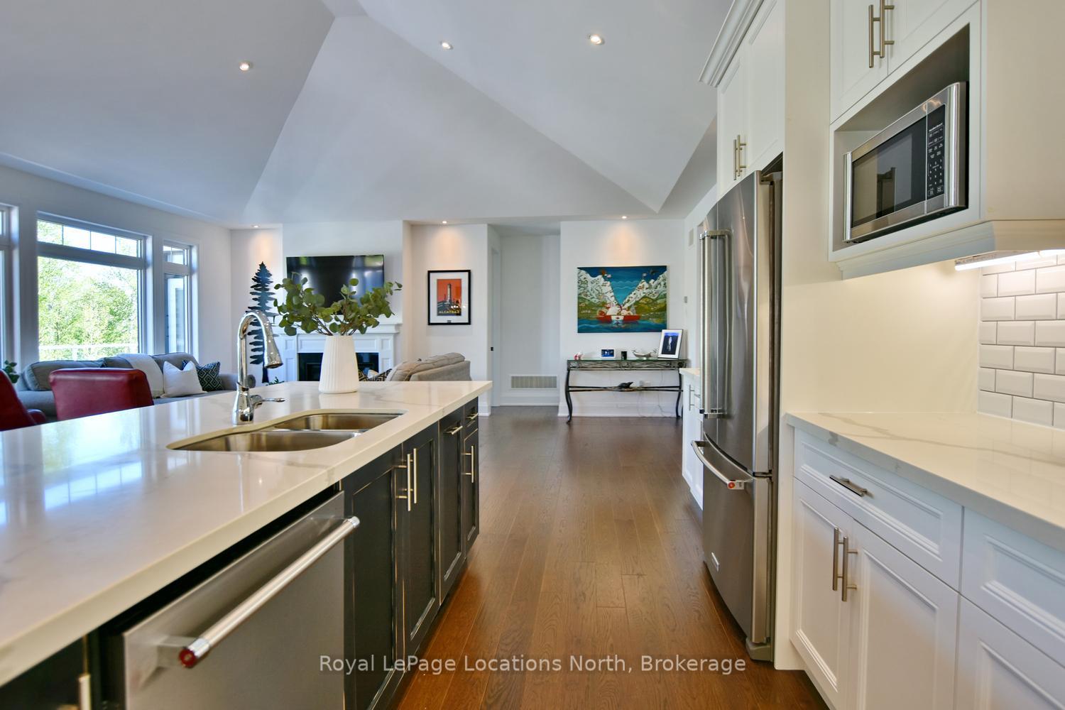 Photo 17 of 123 Crestview Court, Blue Mountains — HOMEH