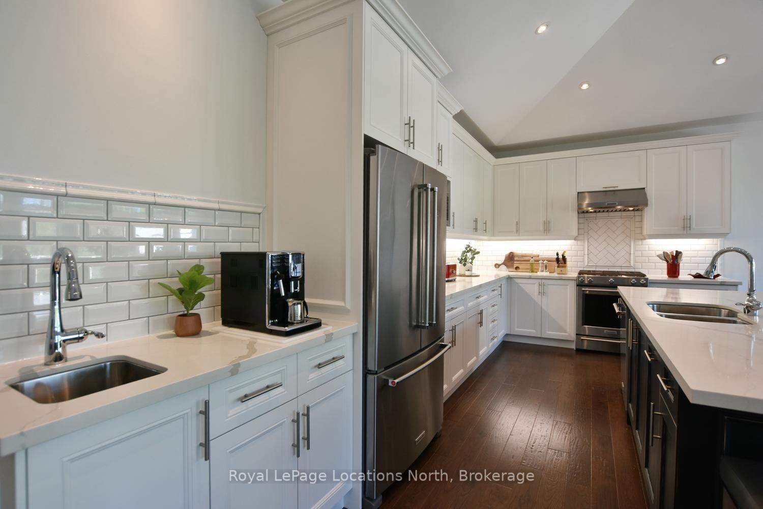 Photo 19 of 123 Crestview Court, Blue Mountains — HOMEH