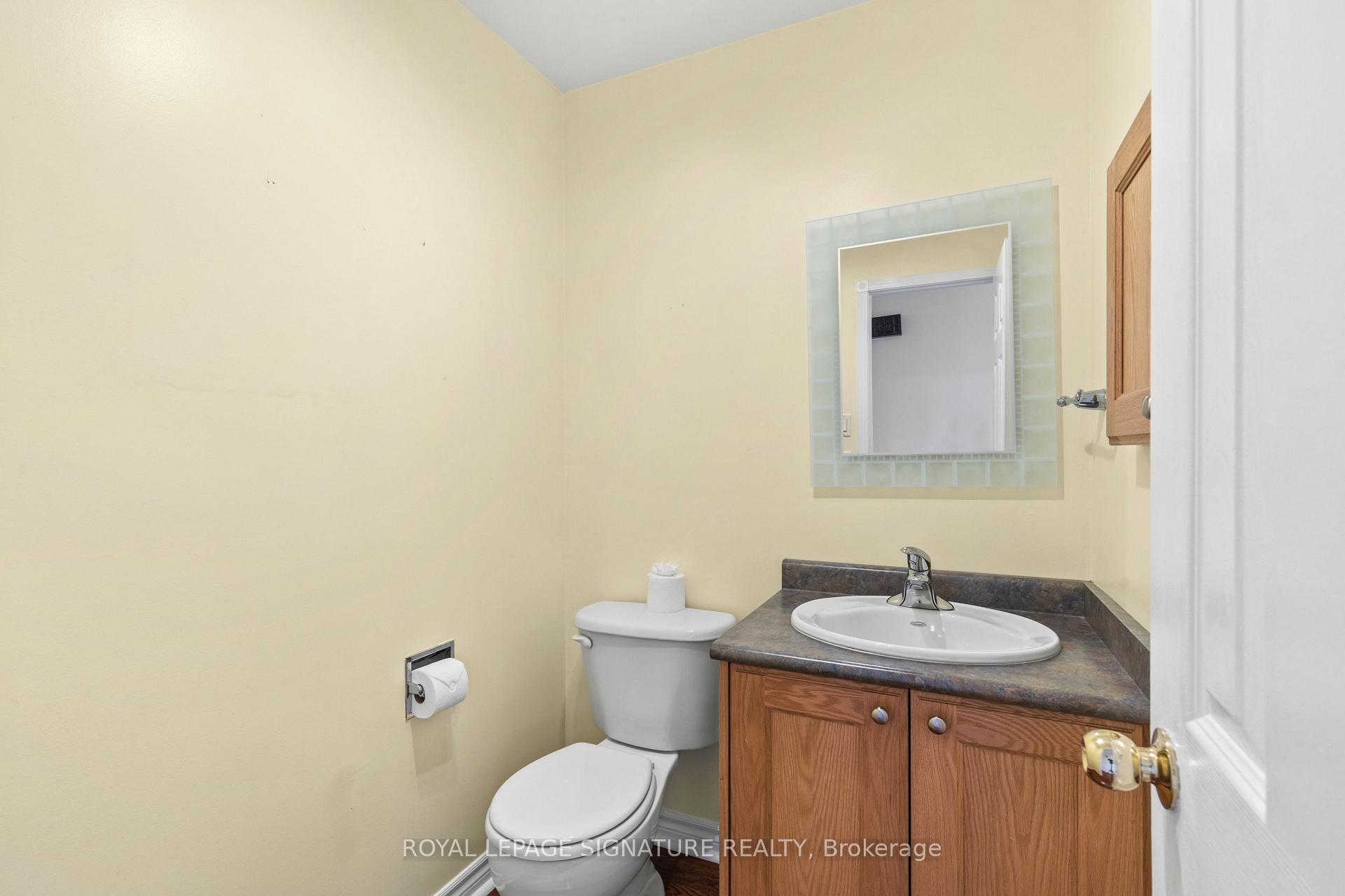 Photo 13 of Unit 42, 580 Eyer Drive, Pickering, West Shore — HOMEH