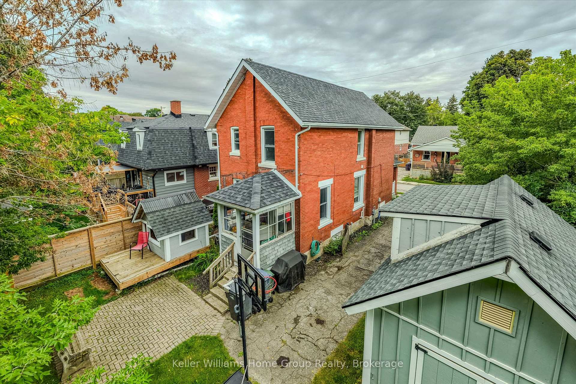 Photo 40 of 14 Verney Street, Guelph, Exhibition Park — HOMEH