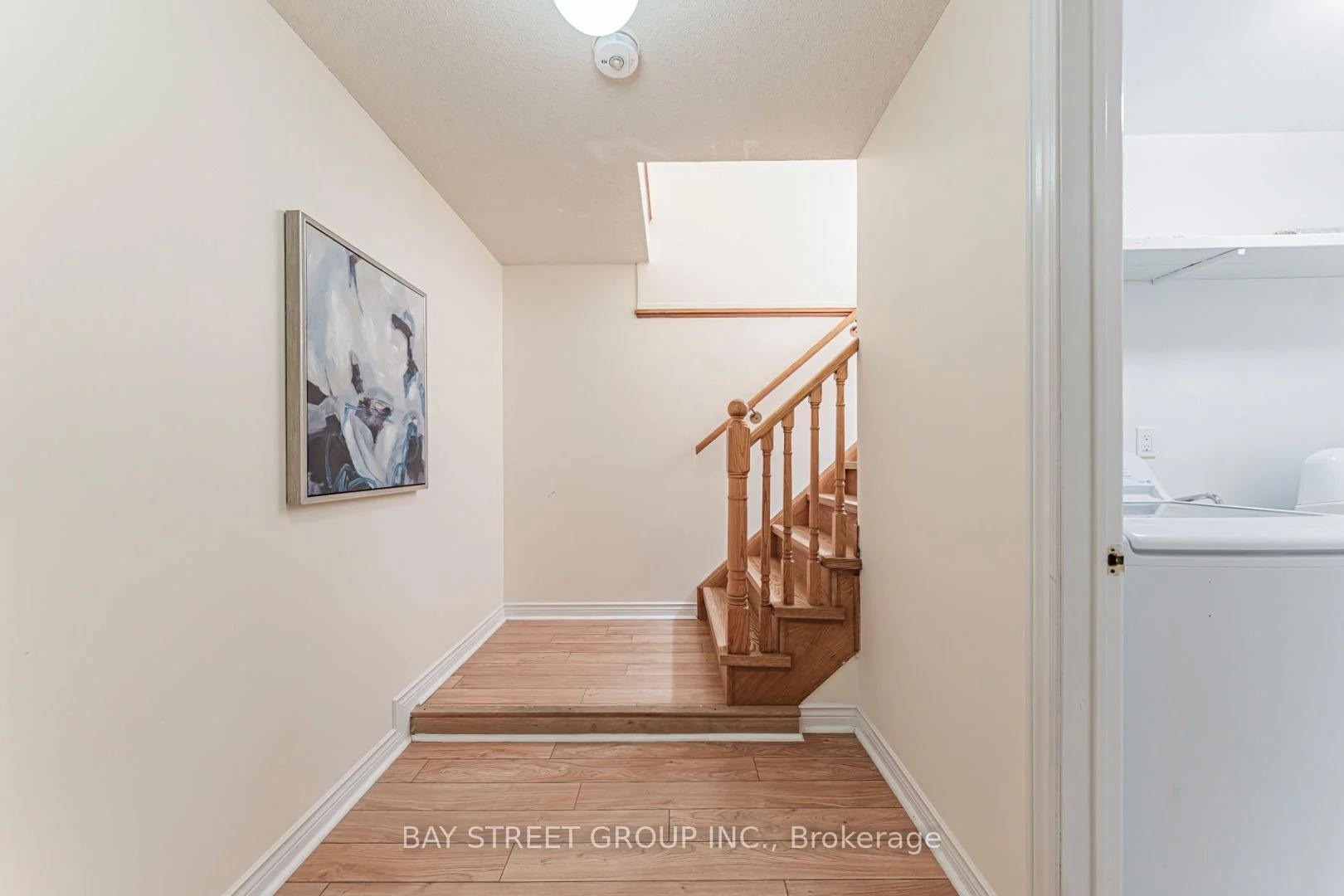 Photo 12 of 93 Sunbird Boulevard, Georgina, Keswick North — HOMEH