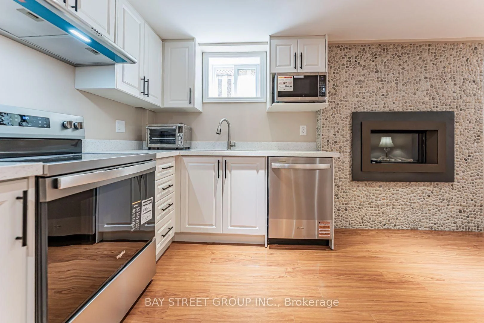 Photo 15 of 93 Sunbird Boulevard, Georgina, Keswick North — HOMEH