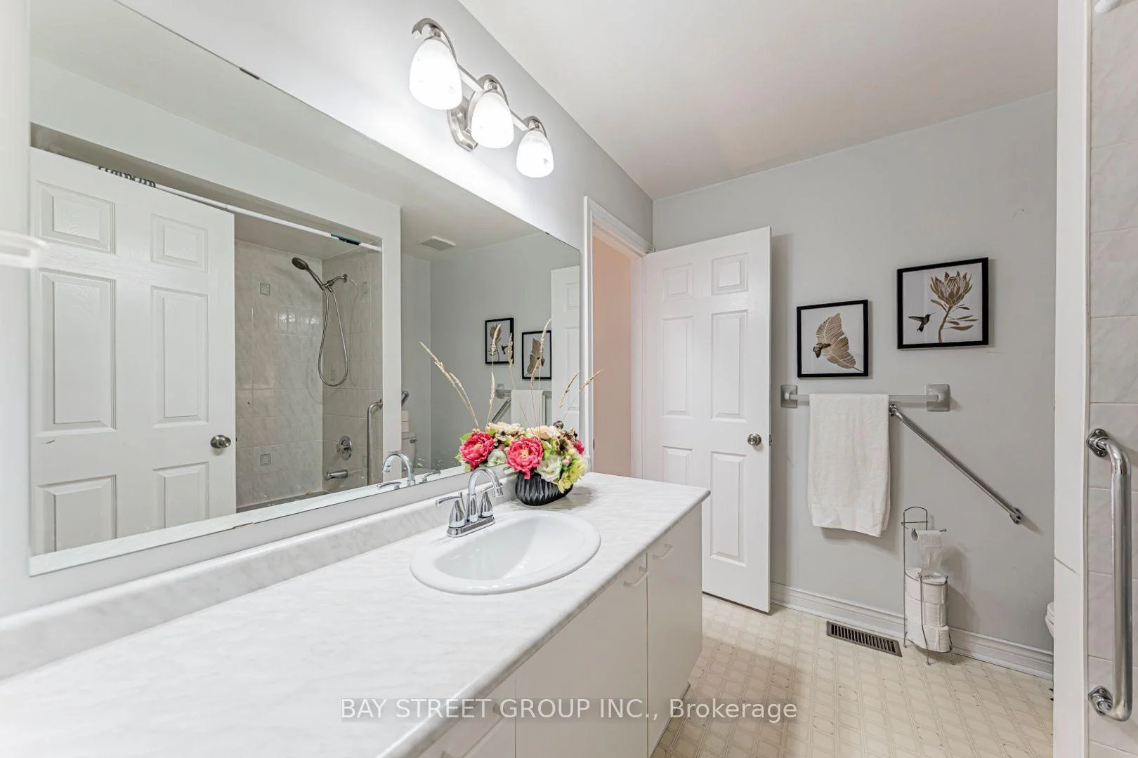 Photo 37 of 93 Sunbird Boulevard, Georgina, Keswick North — HOMEH