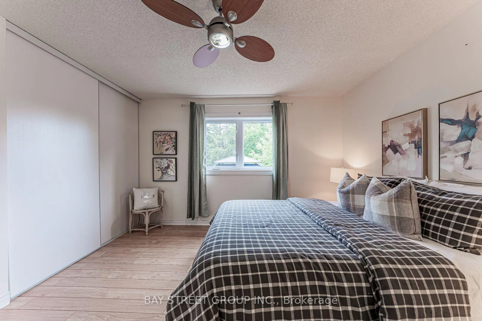 Photo 38 of 93 Sunbird Boulevard, Georgina, Keswick North — HOMEH