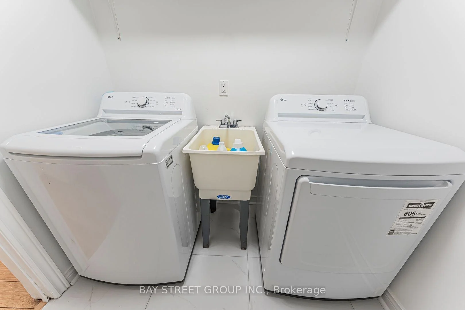 Photo 50 of 93 Sunbird Boulevard, Georgina, Keswick North — HOMEH