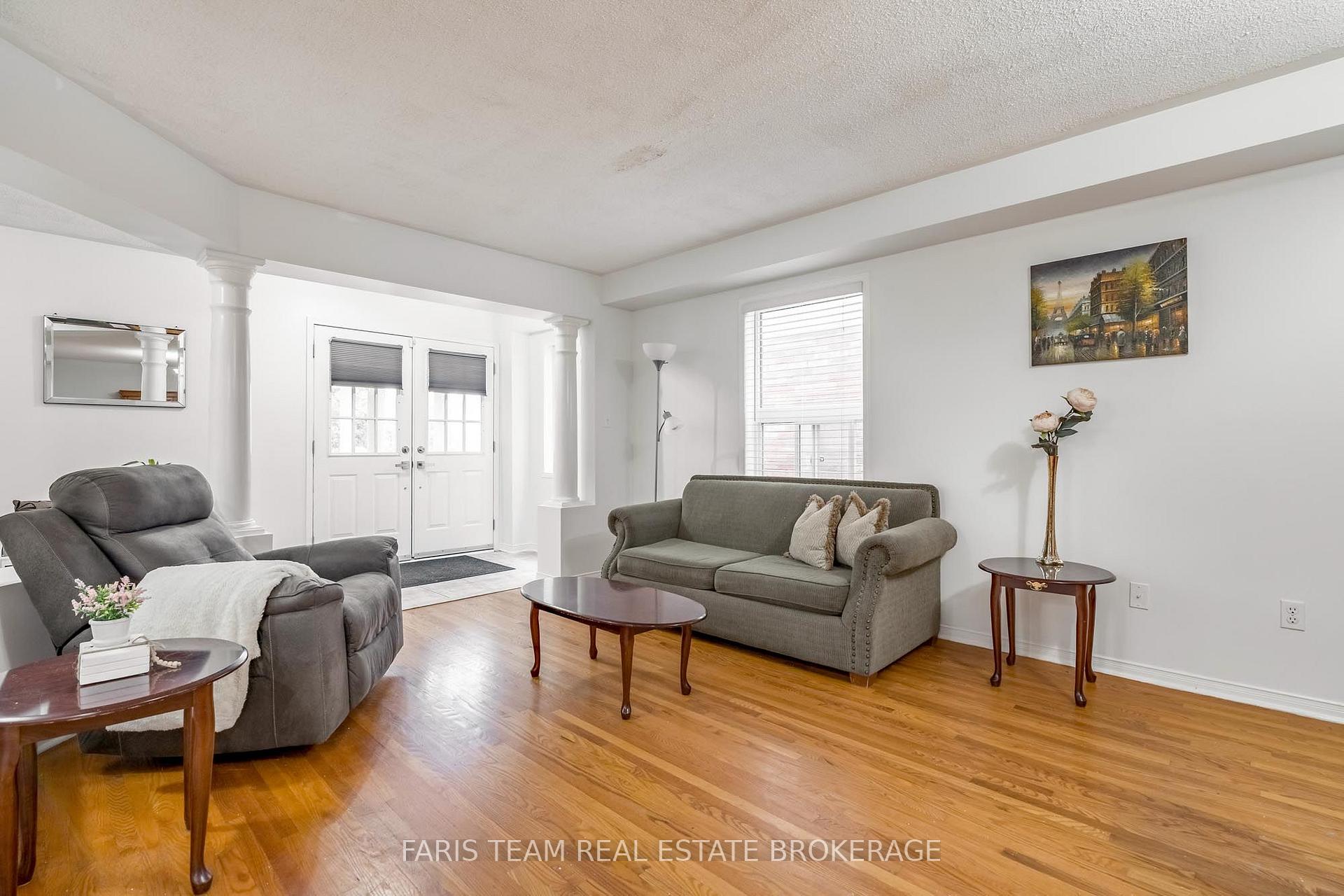 Photo 10 of 28 McCurdy Drive, New Tecumseth, Tottenham — HOMEH