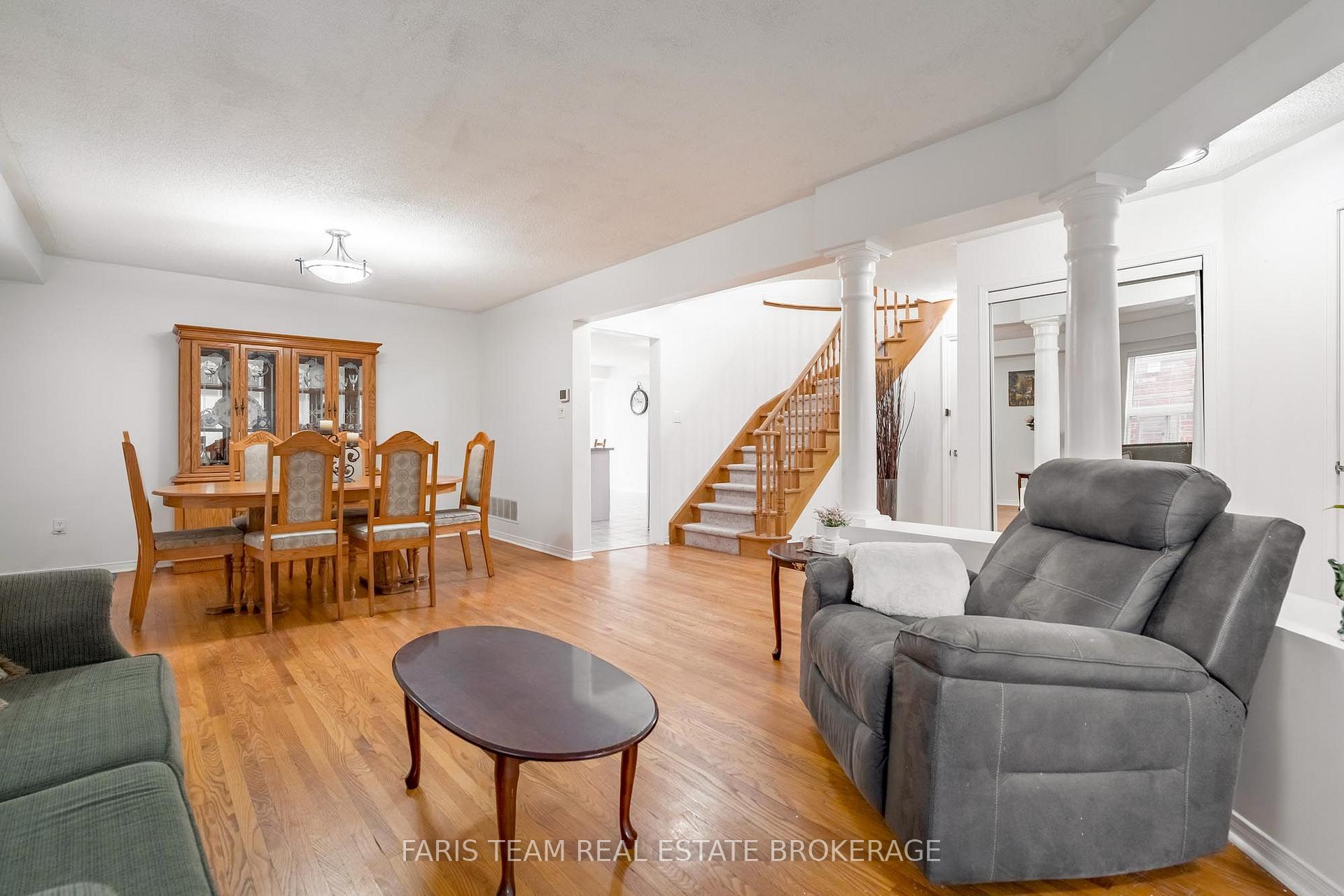 Photo 11 of 28 McCurdy Drive, New Tecumseth, Tottenham — HOMEH