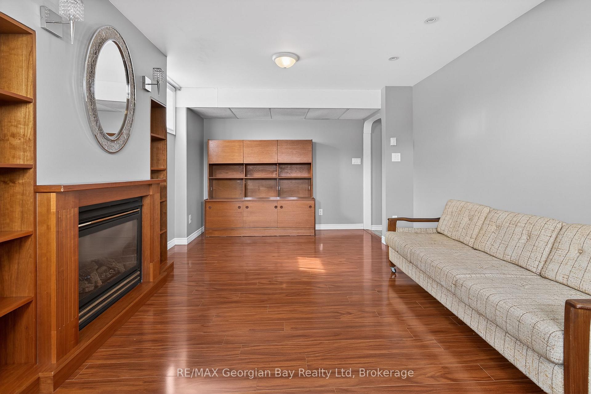 Photo 17 of 495 Shewfelt Crescent, Midland — HOMEH