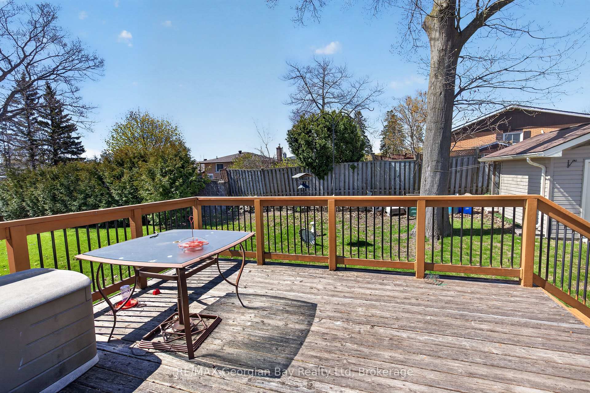 Photo 26 of 495 Shewfelt Crescent, Midland — HOMEH