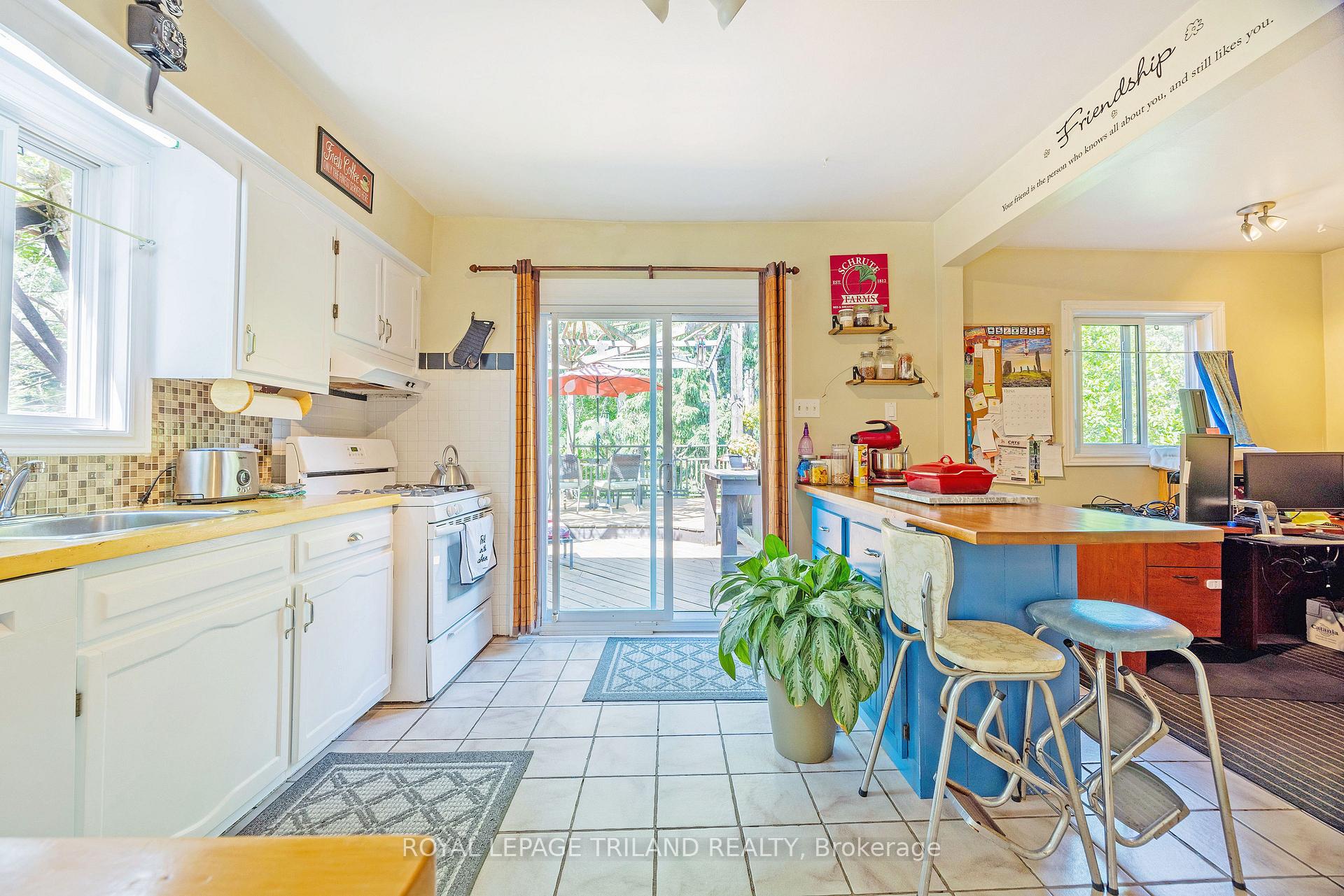 Photo 12 of 29 Oliver Street, St. Thomas — HOMEH
