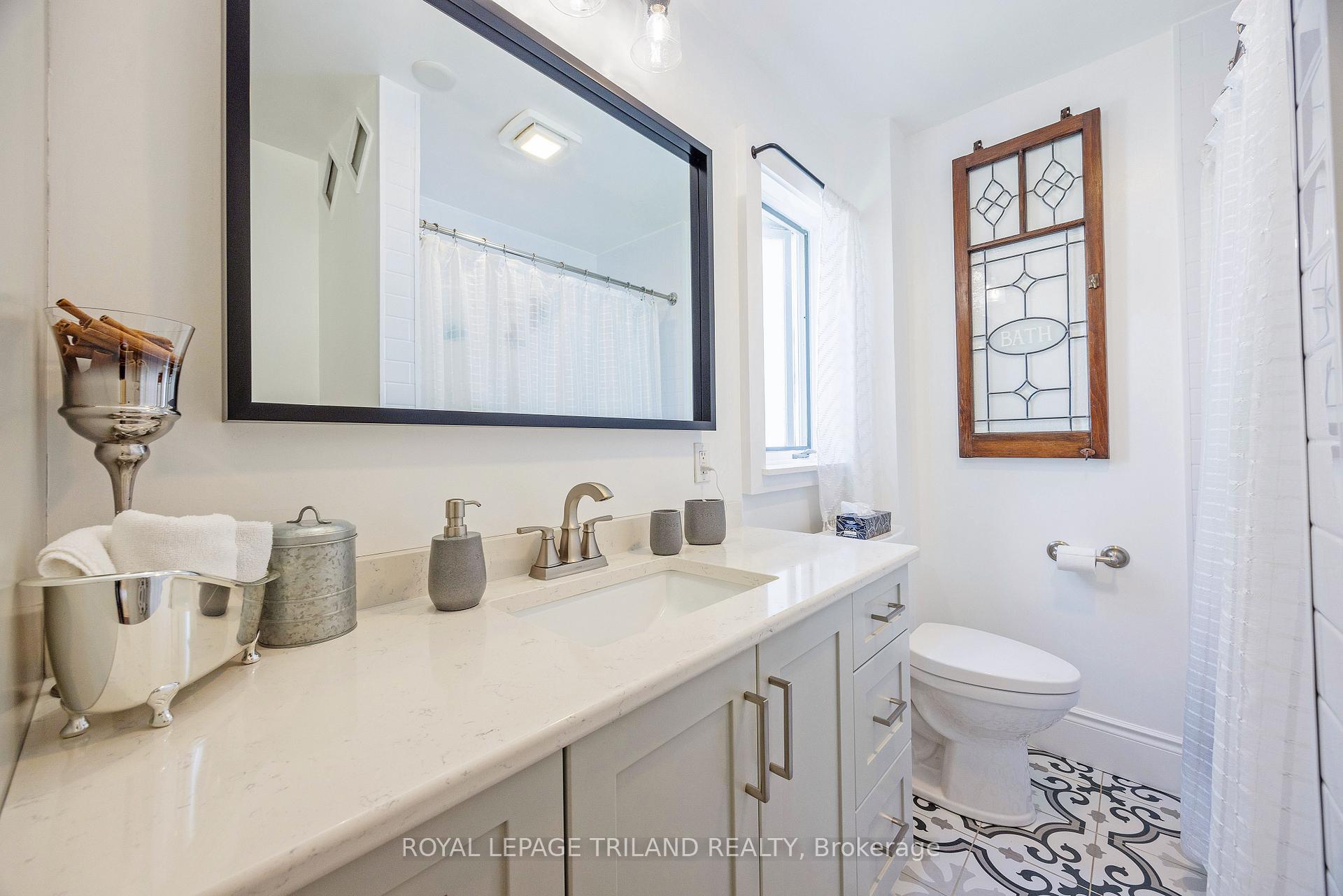 Photo 18 of 29 Oliver Street, St. Thomas — HOMEH
