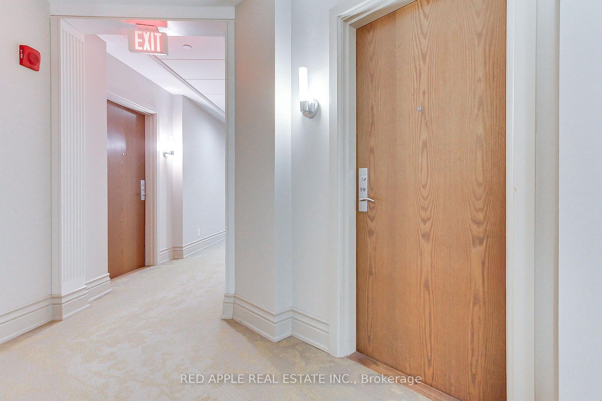 Photo 6 of Unit 519, 111 Civic Square Gate, Aurora, Bayview Wellington — HOMEH