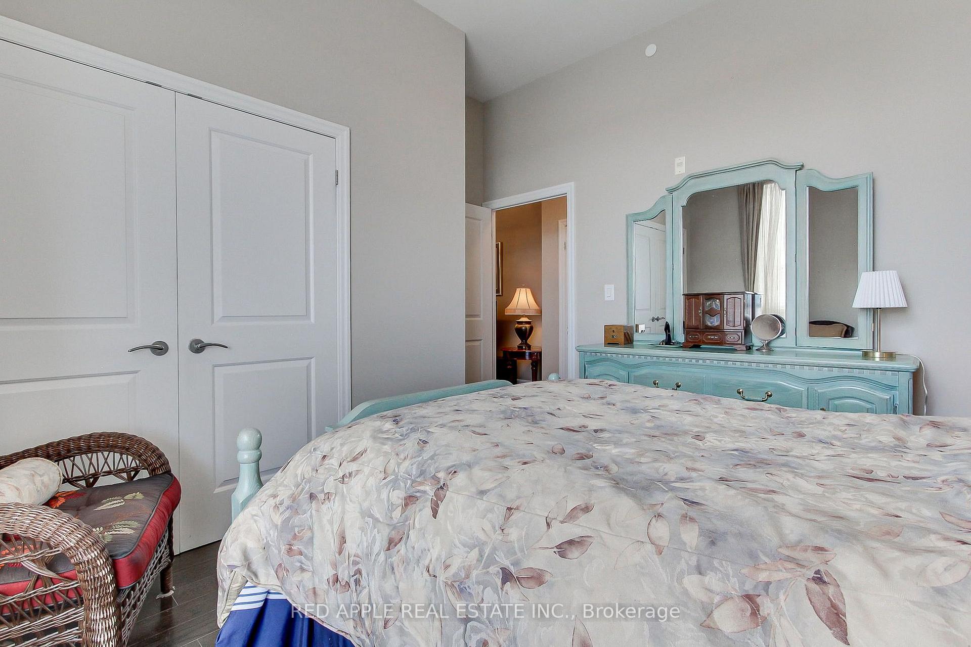 Photo 21 of Unit 519, 111 Civic Square Gate, Aurora, Bayview Wellington — HOMEH