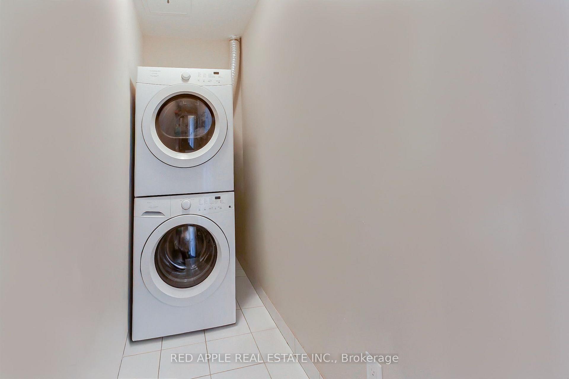 Photo 24 of Unit 519, 111 Civic Square Gate, Aurora, Bayview Wellington — HOMEH