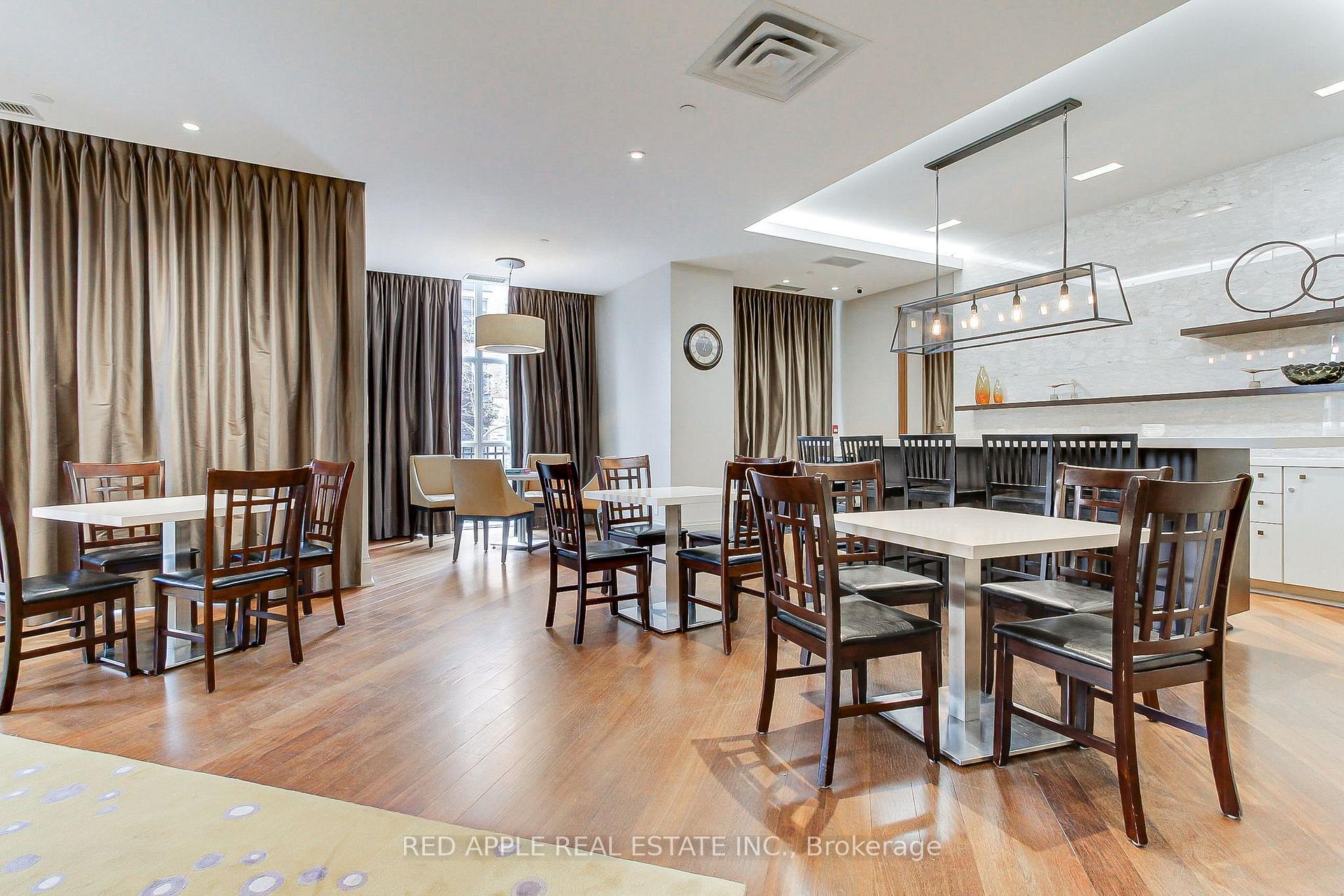 Photo 29 of Unit 519, 111 Civic Square Gate, Aurora, Bayview Wellington — HOMEH