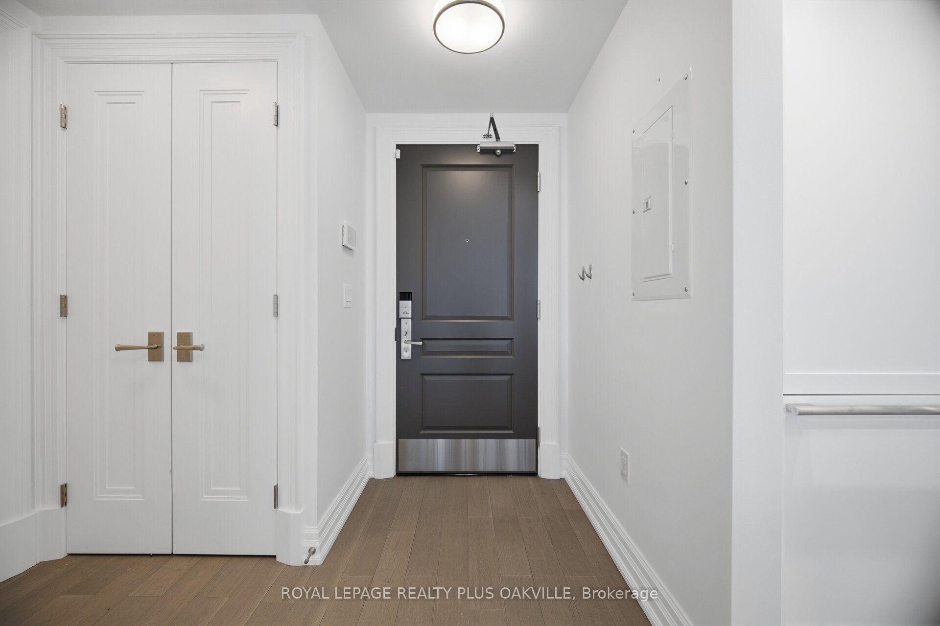 Photo 4 of Unit 303, 2060 Lakeshore Road, Burlington, Brant — HOMEH