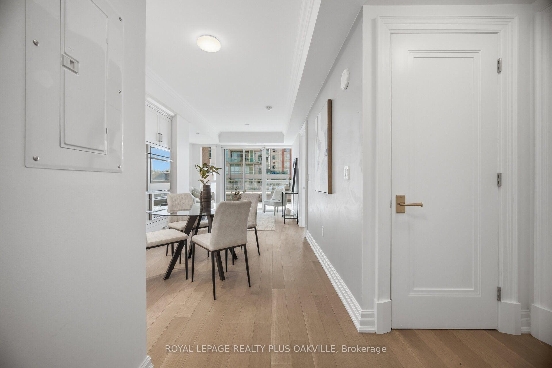 Photo 5 of Unit 303, 2060 Lakeshore Road, Burlington, Brant — HOMEH