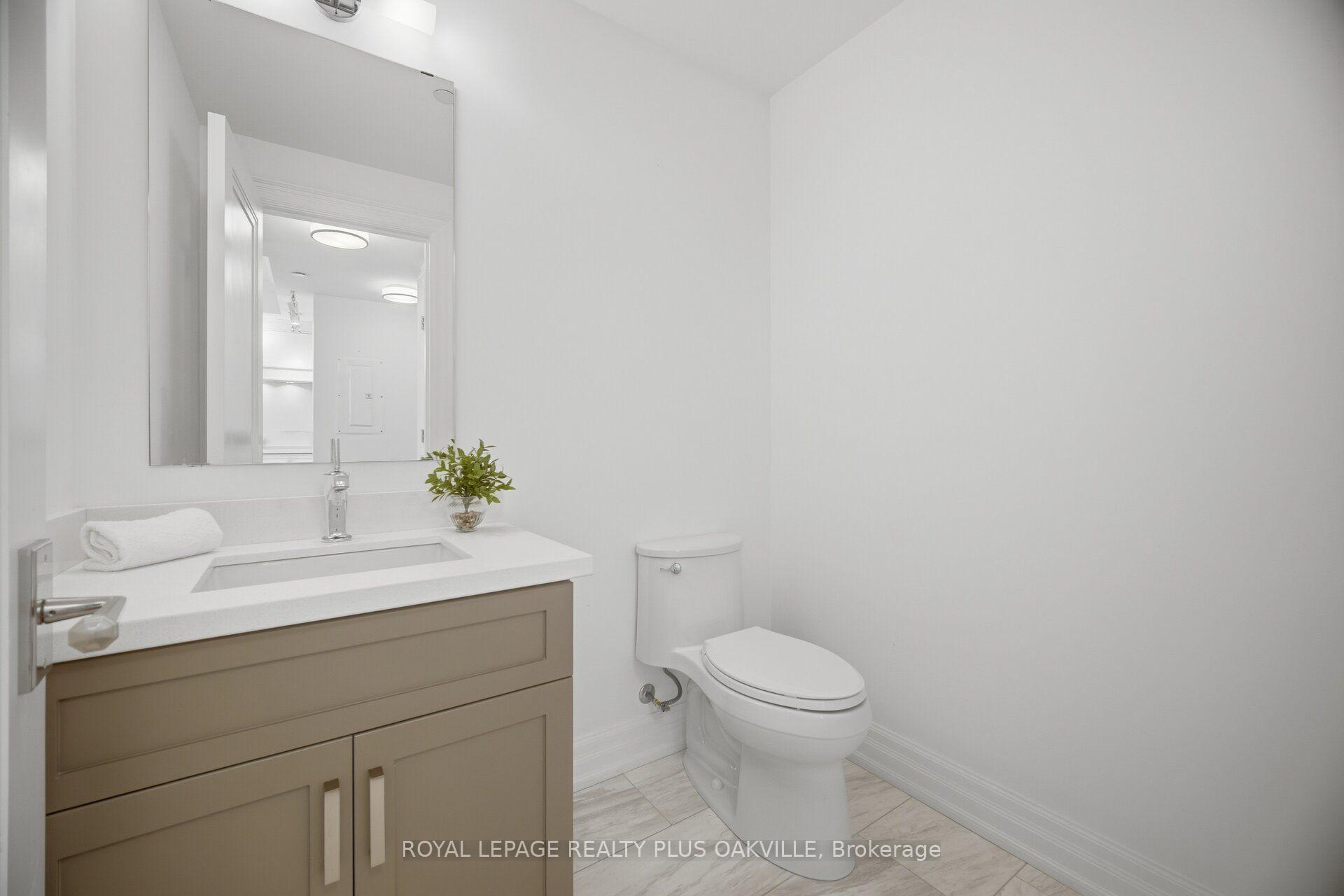 Photo 16 of Unit 303, 2060 Lakeshore Road, Burlington, Brant — HOMEH