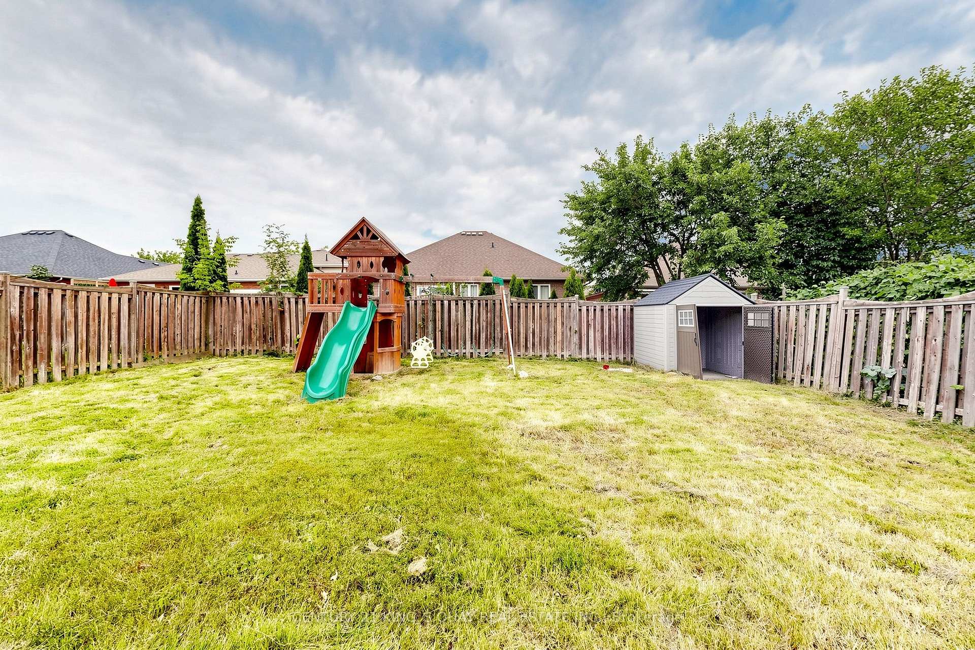 Photo 50 of 20 Kerfoot Crescent, Georgina, Keswick North — HOMEH