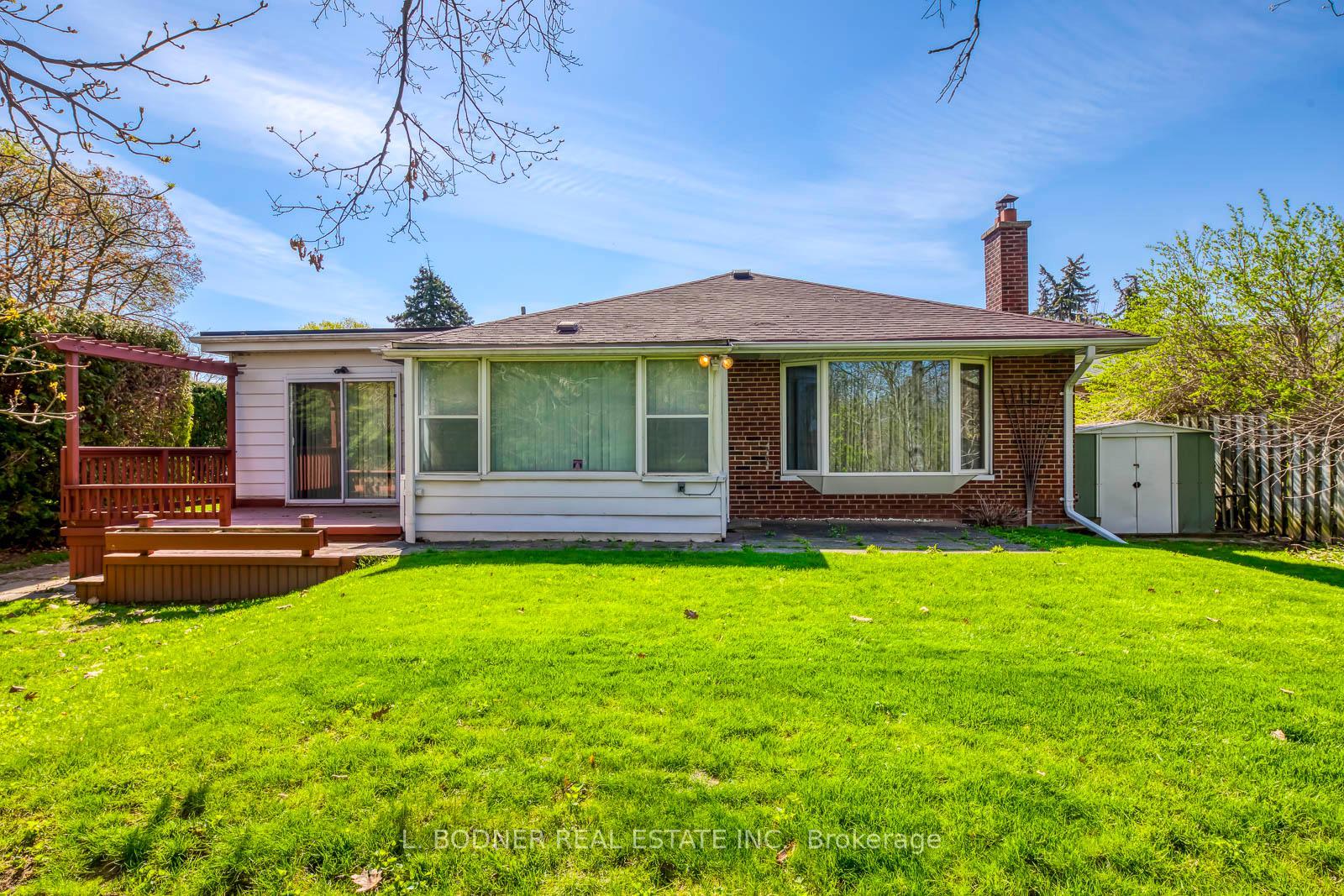Photo 38 of 84 Ravenscrest Drive, Etobicoke, Princess-Rosethorn — HOMEH