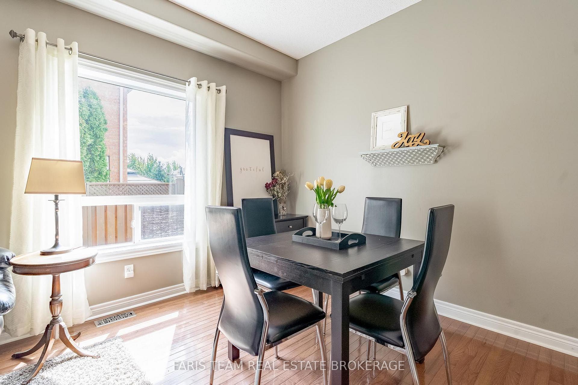 Photo 16 of 24 Pepin Court, Barrie, Innis-Shore — HOMEH
