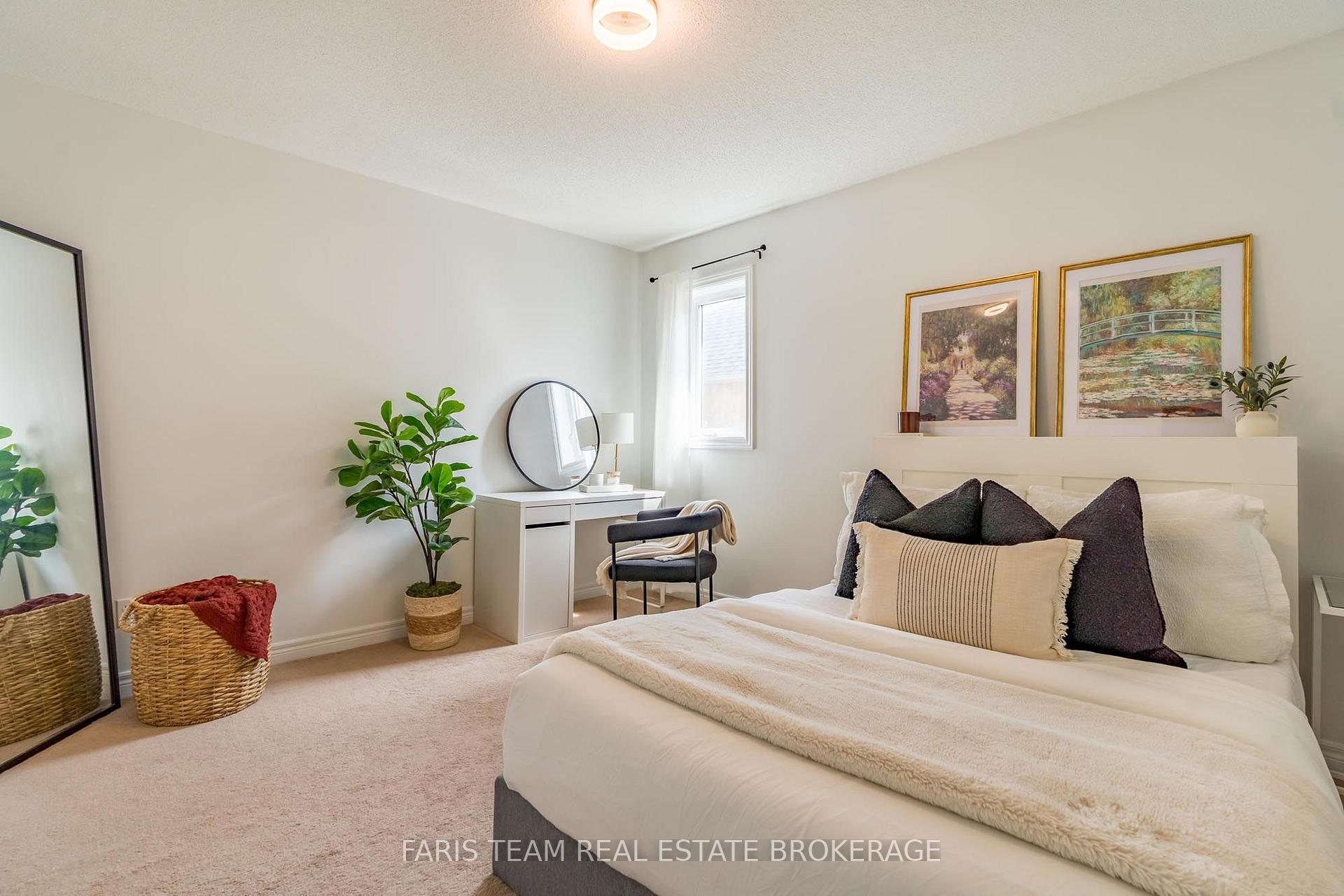 Photo 30 of 24 Pepin Court, Barrie, Innis-Shore — HOMEH