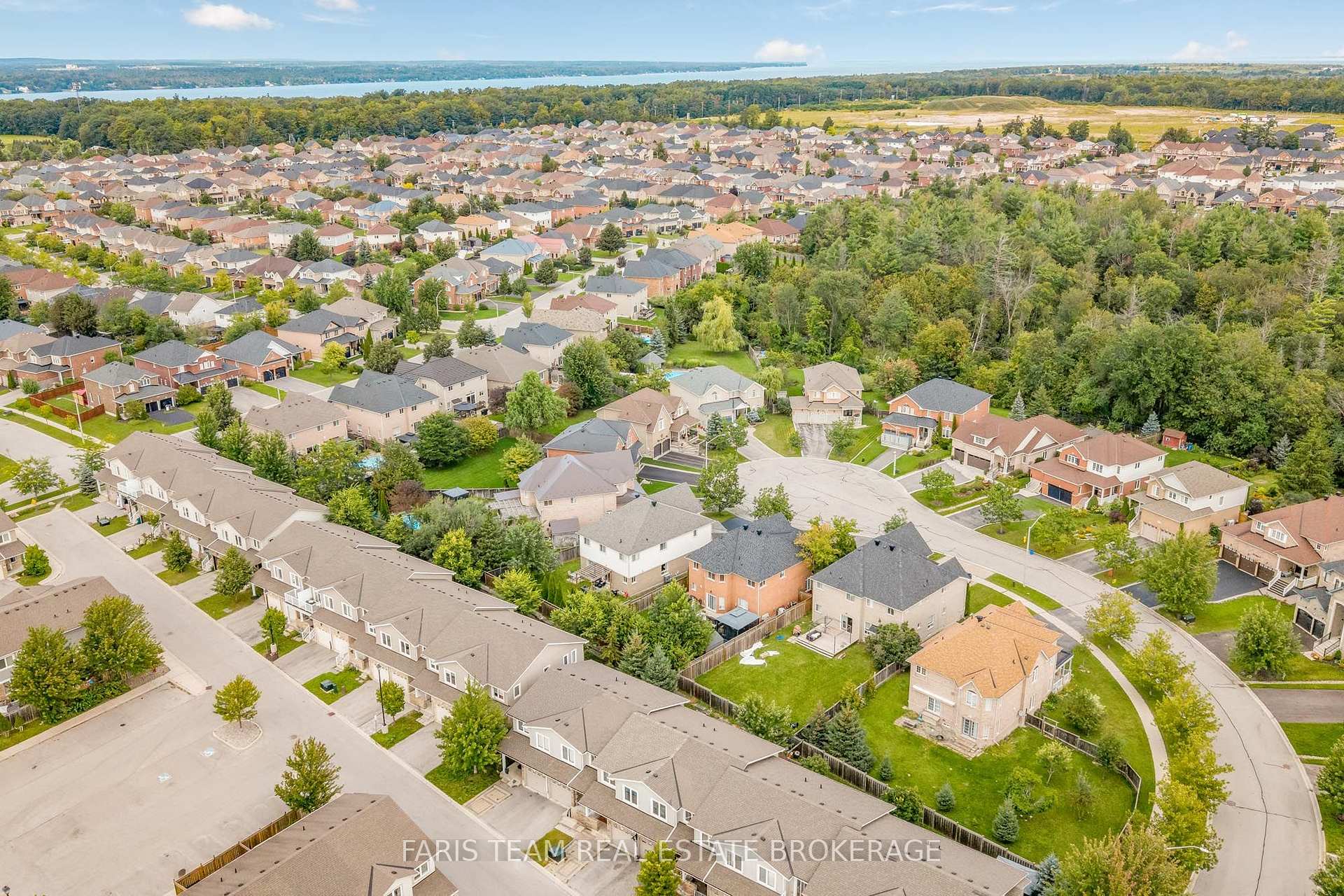 Photo 40 of 24 Pepin Court, Barrie, Innis-Shore — HOMEH