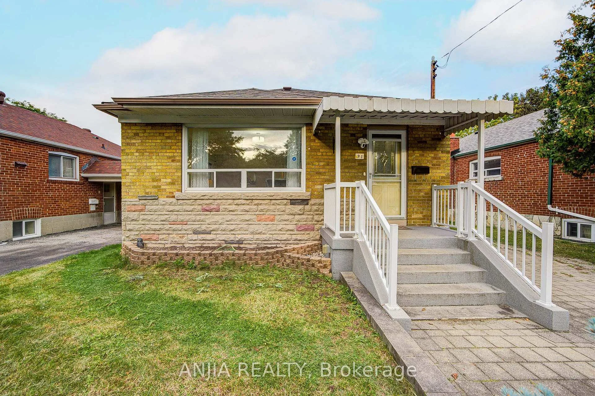 Photo 6 of 91 Canlish Road, Scarborough, Dorset Park — HOMEH